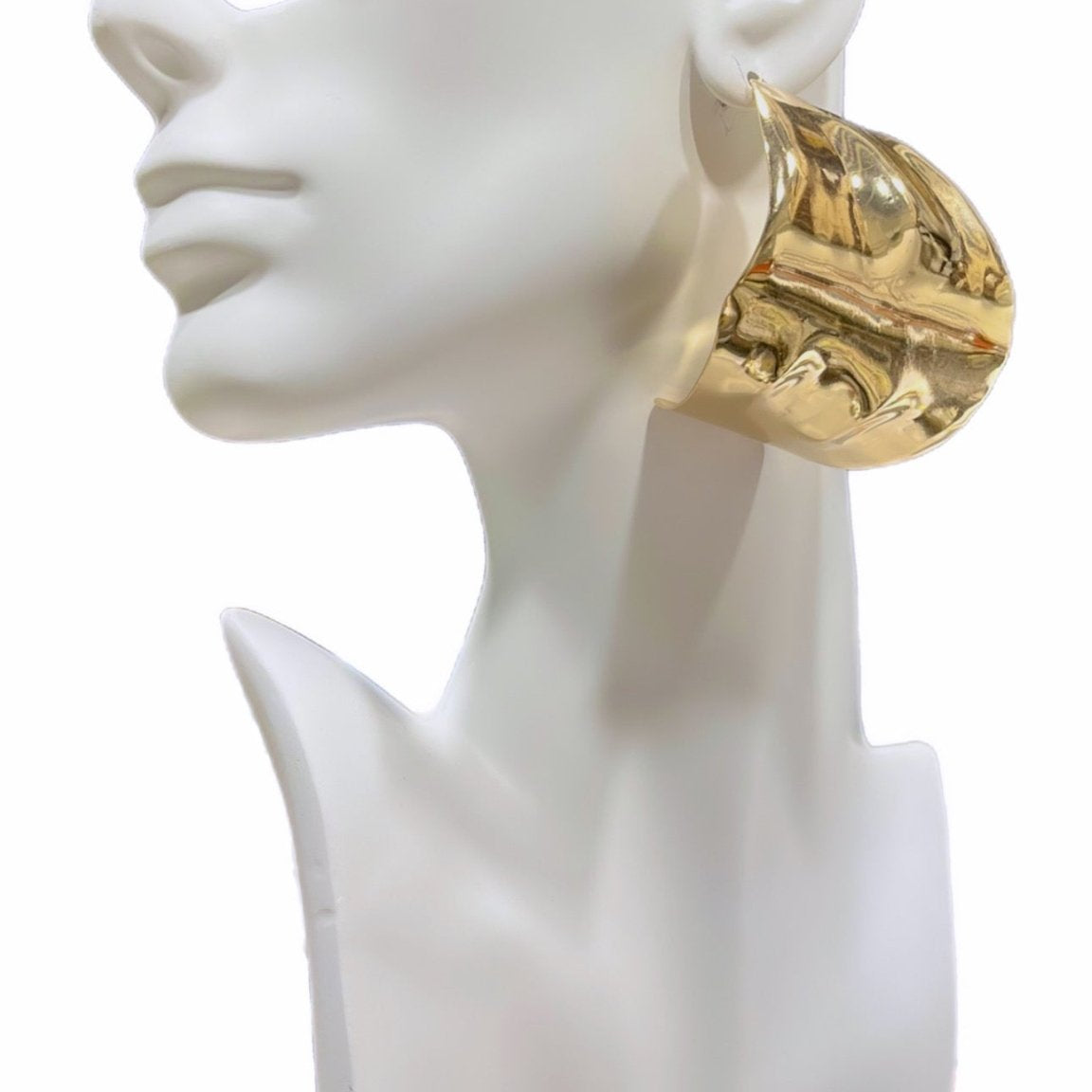 Nasefe Gold Chunky Hoop Earrings - Trufacebygrace