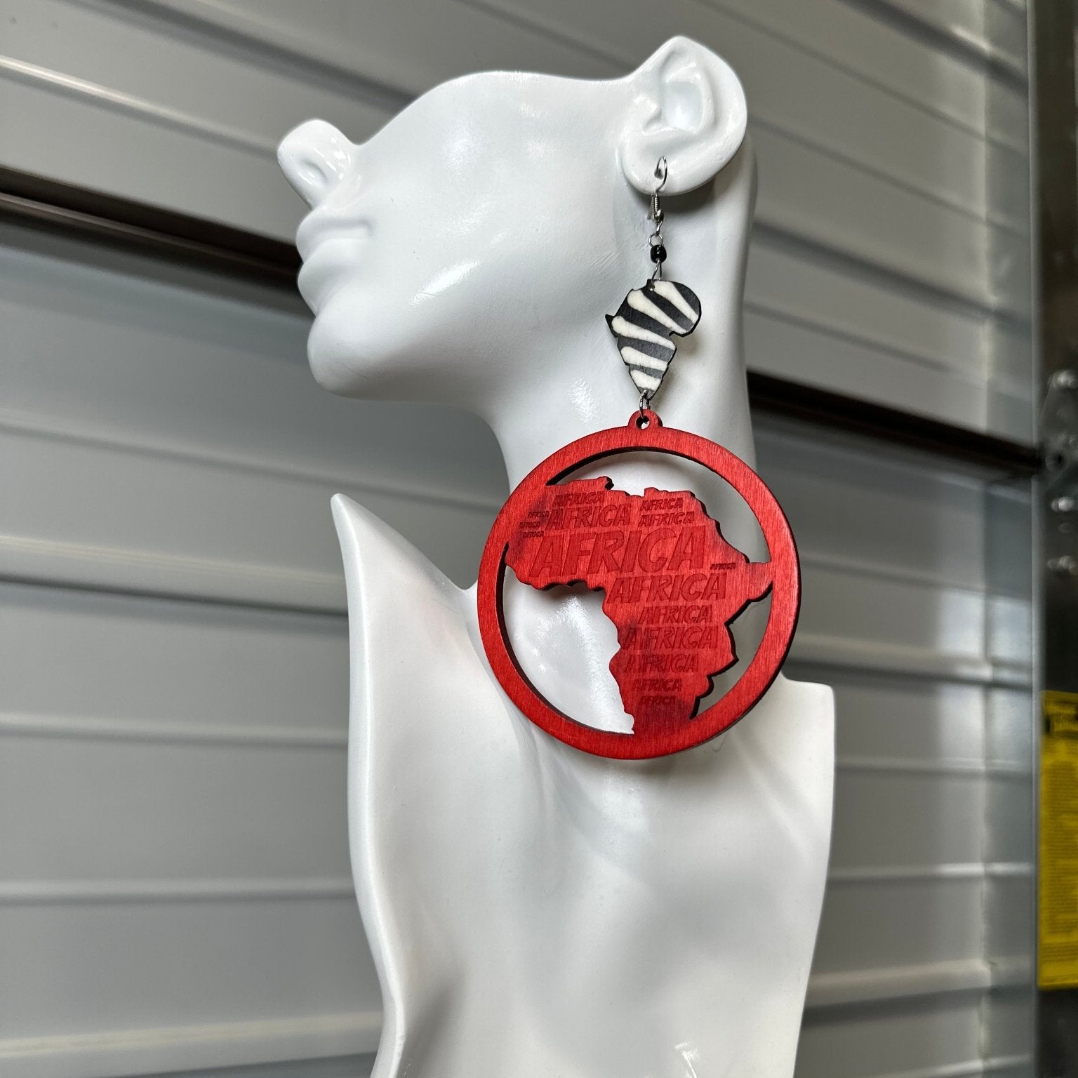 Nia African Map Earrings - Trufacebygrace