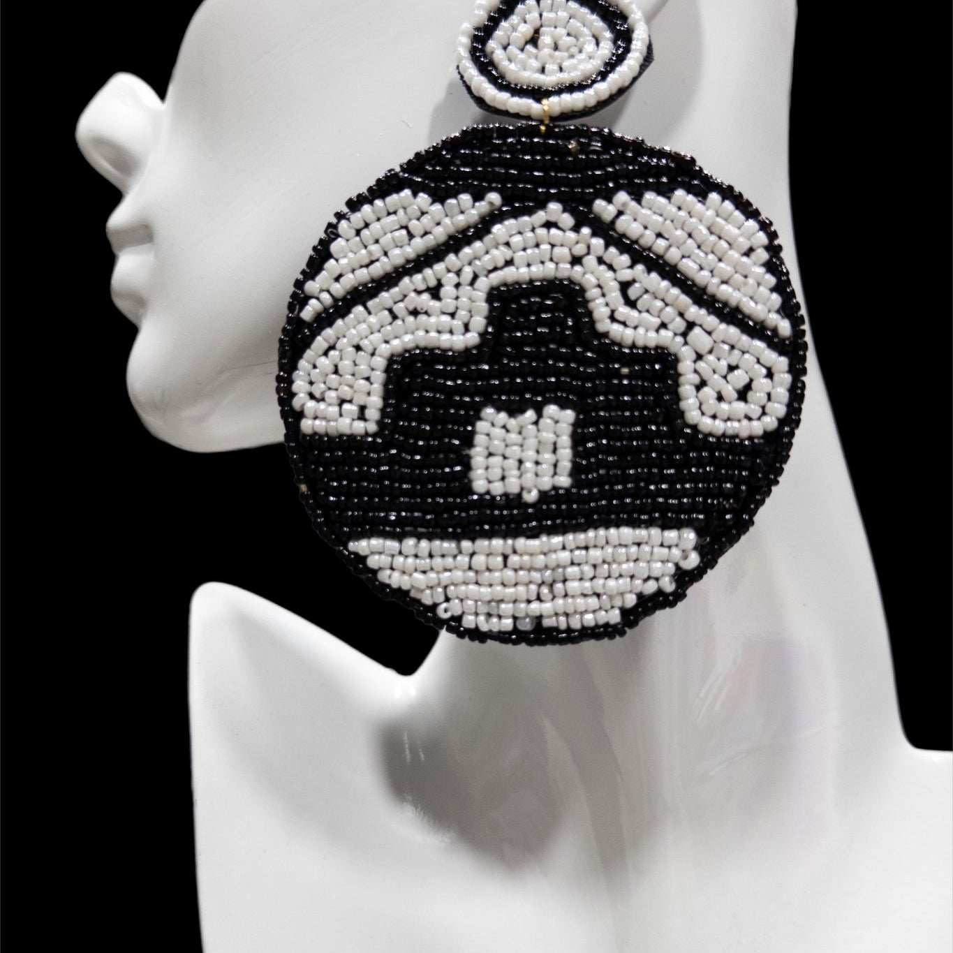 Nkohwa Tribal beaded Earrings - Trufacebygrace