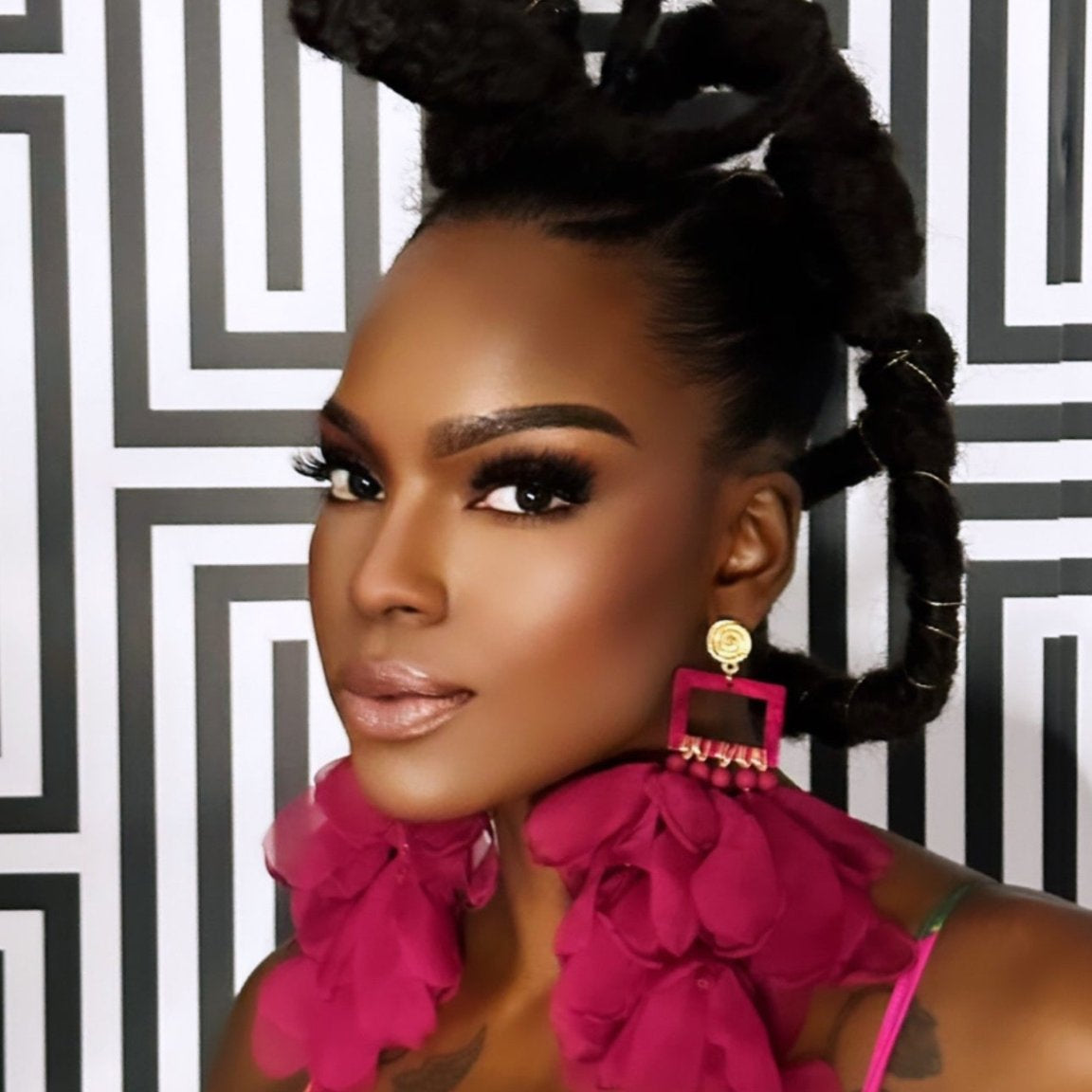 Nonso Square top flower petal earrings - Trufacebygrace