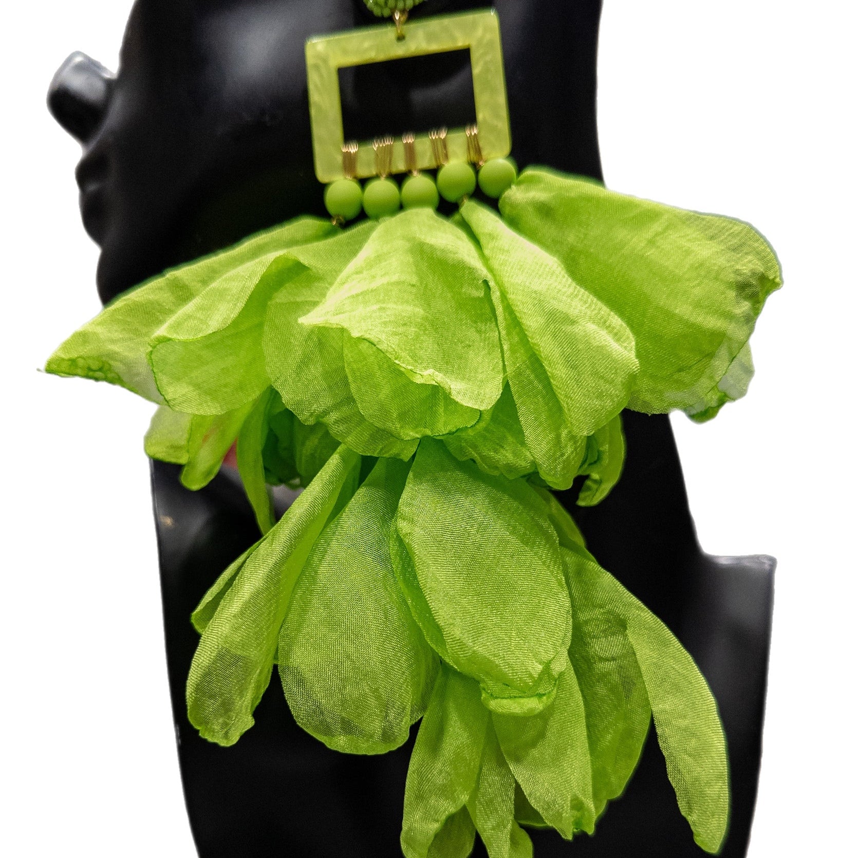 Nonso Square top flower petal earrings - Trufacebygrace