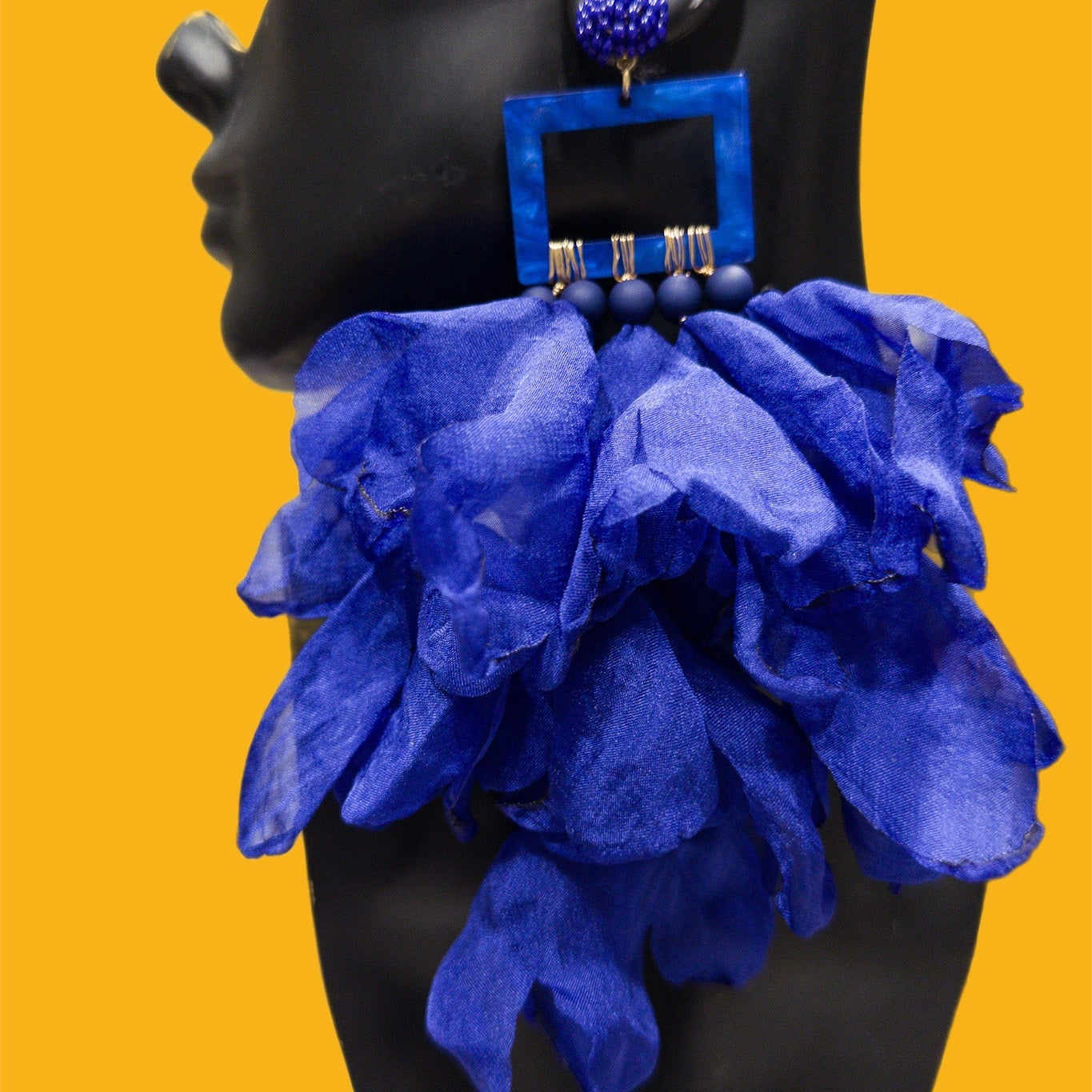 Nonso Square top flower petal earrings - Trufacebygrace