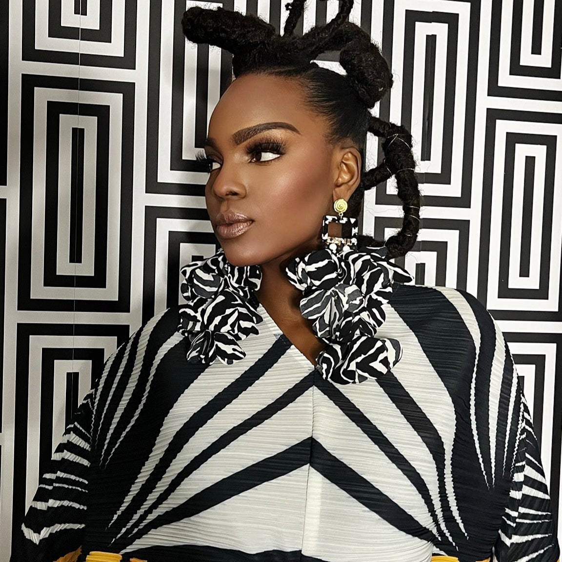 Nonso Square top flower petal earrings - Trufacebygrace