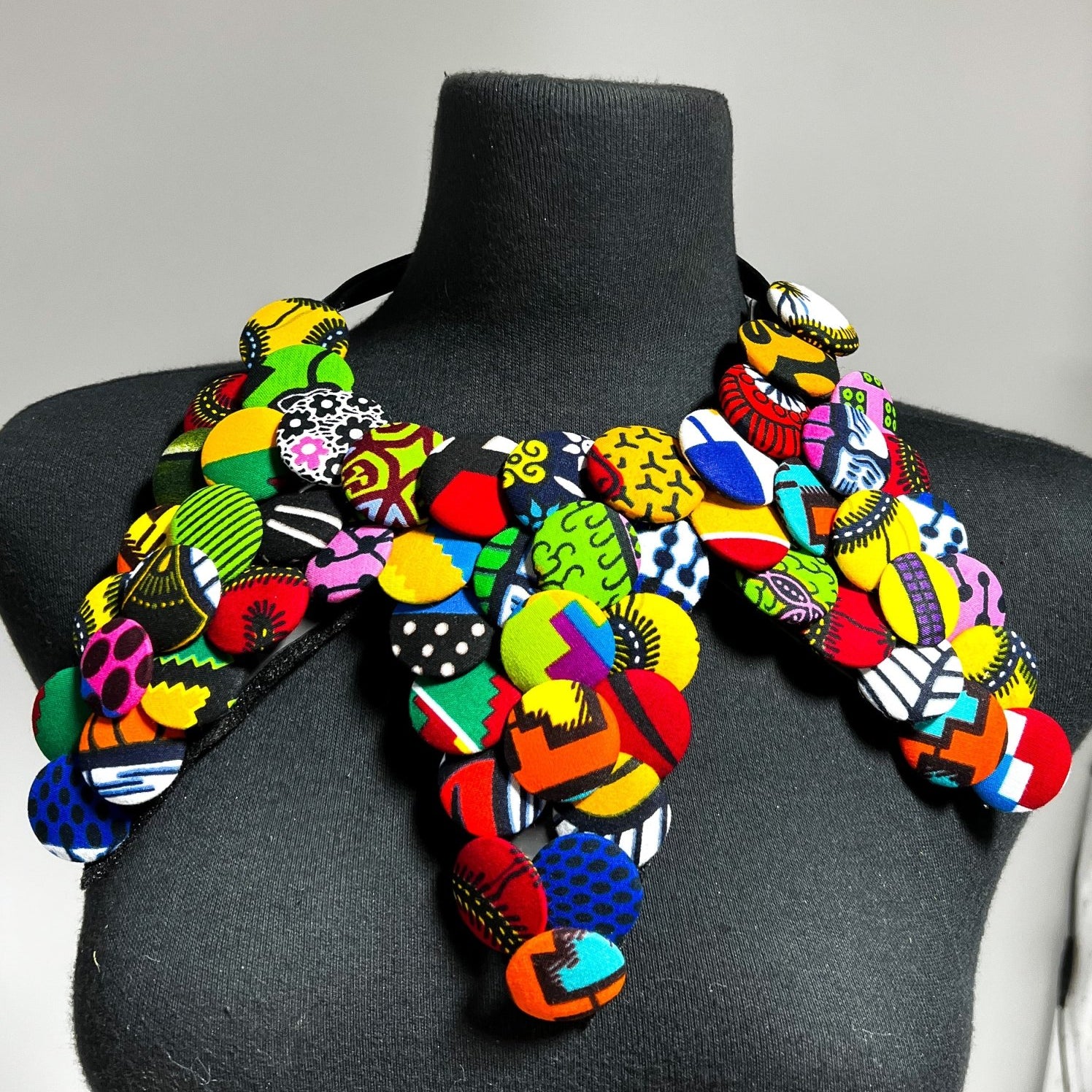 Ntoma button statement Necklace - Trufacebygrace