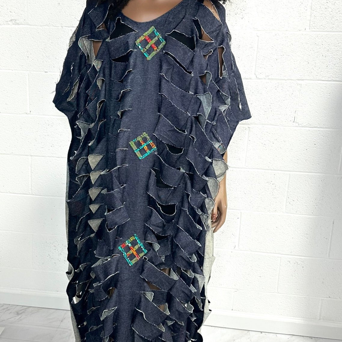 Ntwetwa Unisex Cut - Out Kaftan - Trufacebygrace