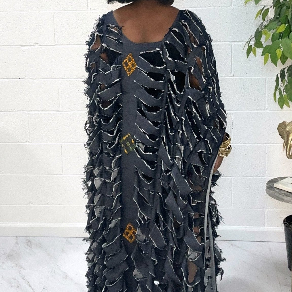 Ntwetwa Unisex Cut - Out Kaftan - Trufacebygrace
