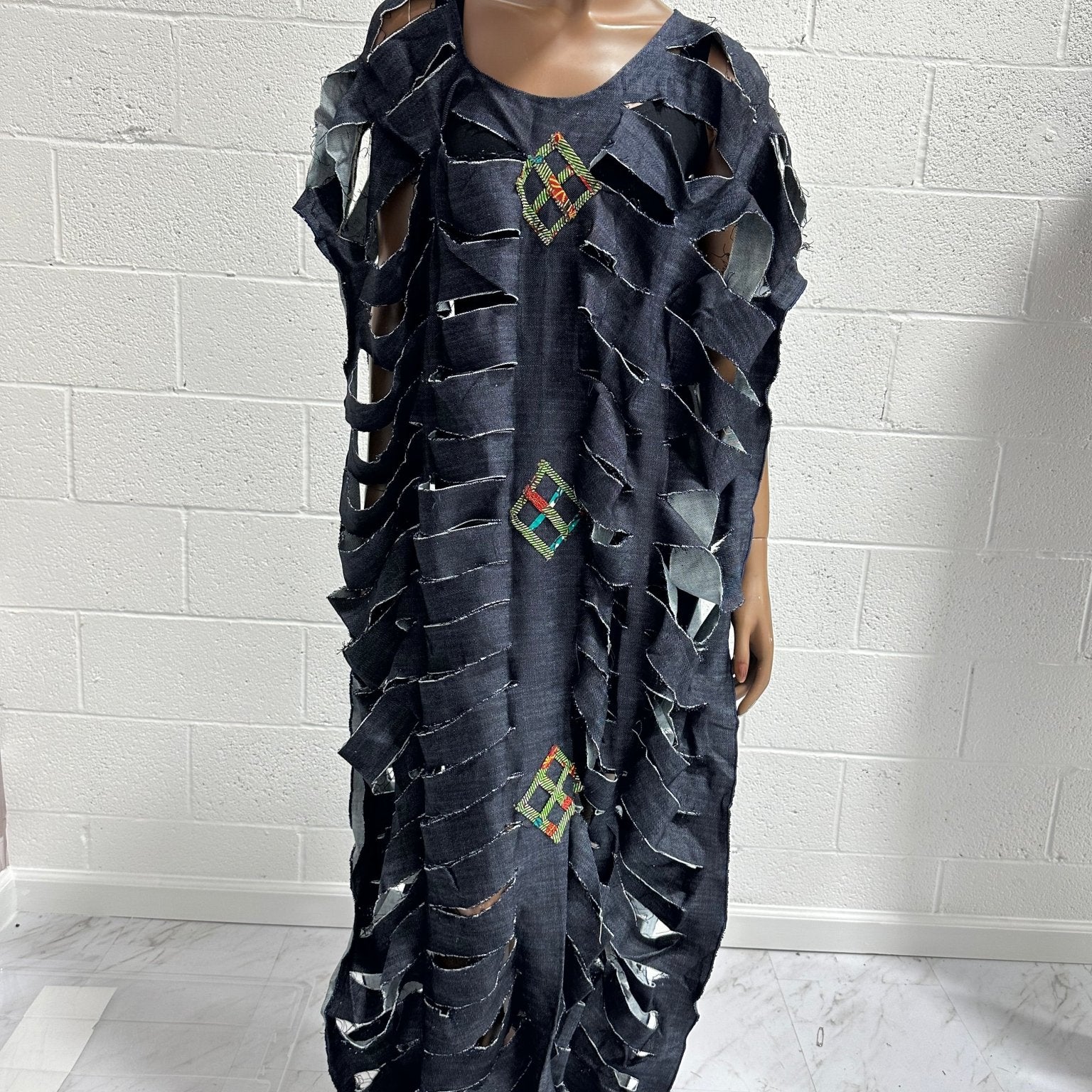 Ntwetwa Unisex Cut - Out Kaftan - Trufacebygrace