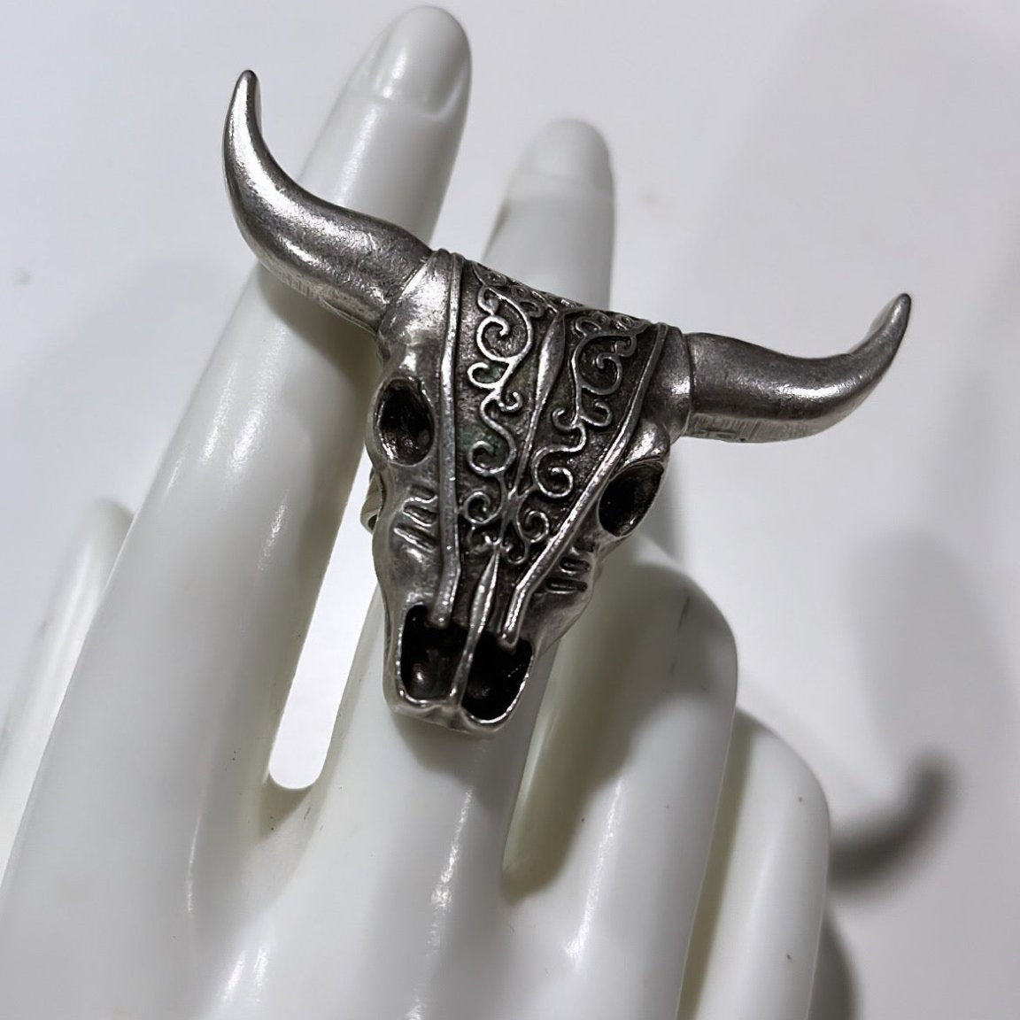 Nyati Nkunzi Bull Horn Ring - Trufacebygrace
