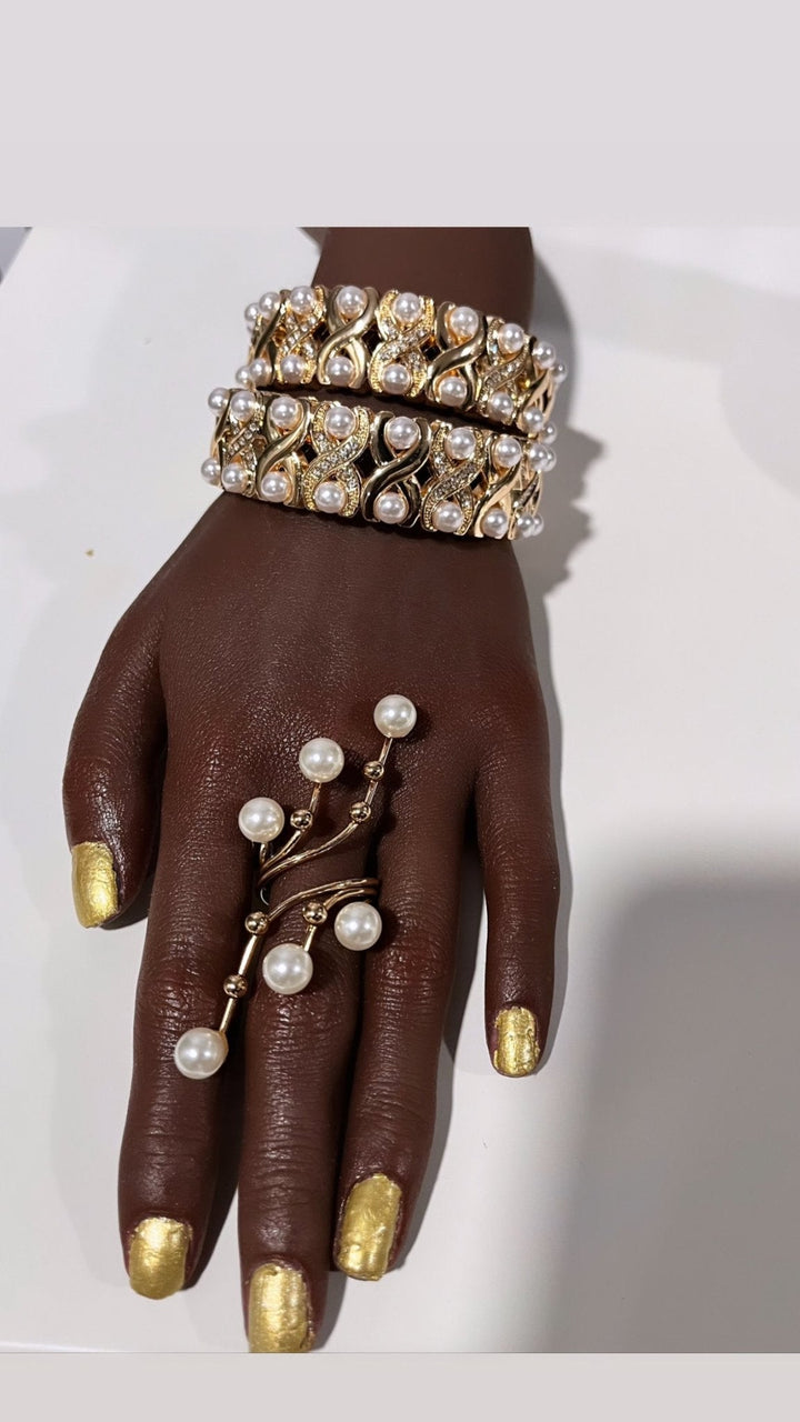 Pearly Dots Bracelet - Trufacebygrace