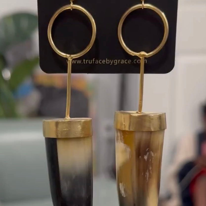 Pembe Horn Earrings - Trufacebygrace