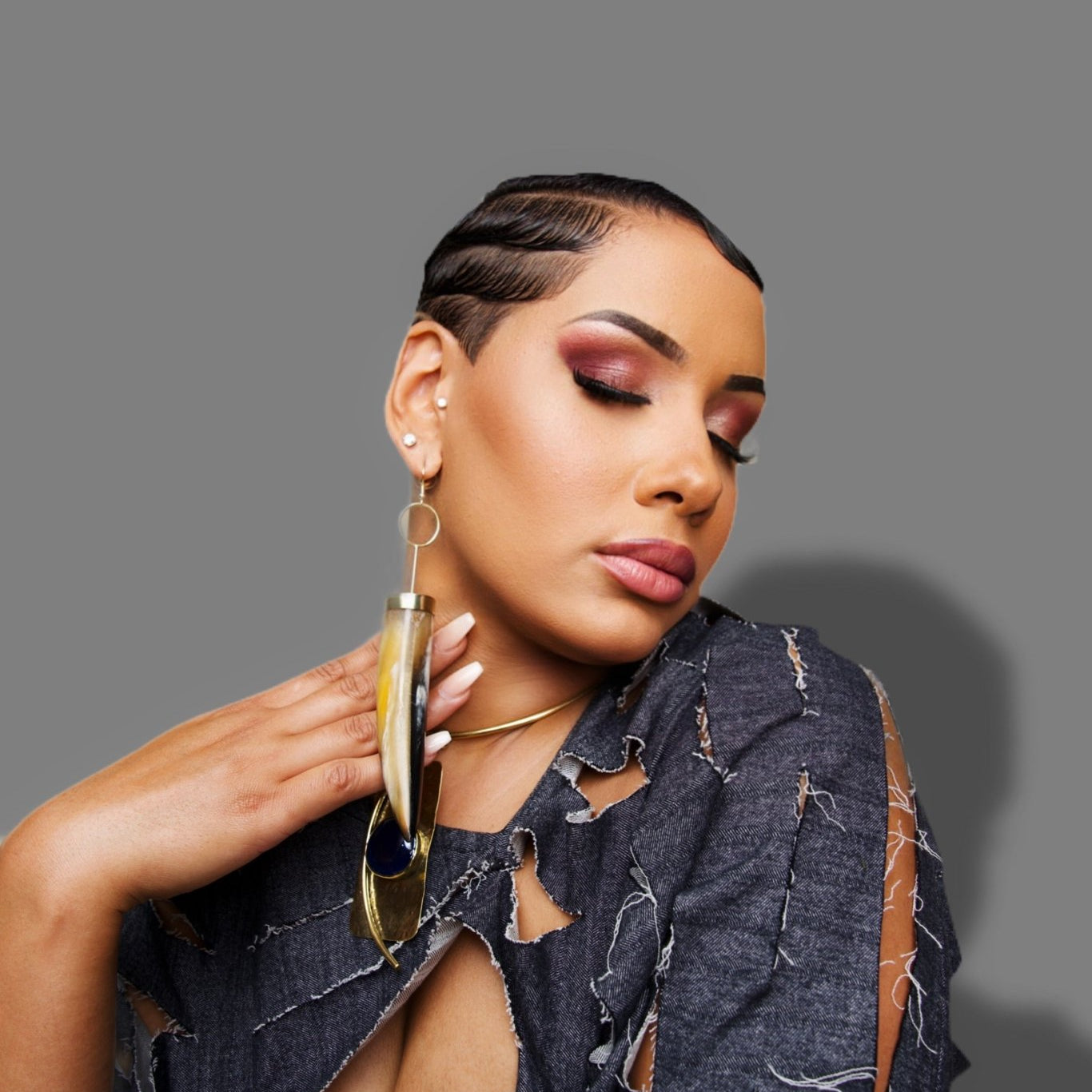 Pembe Horn Earrings - Trufacebygrace