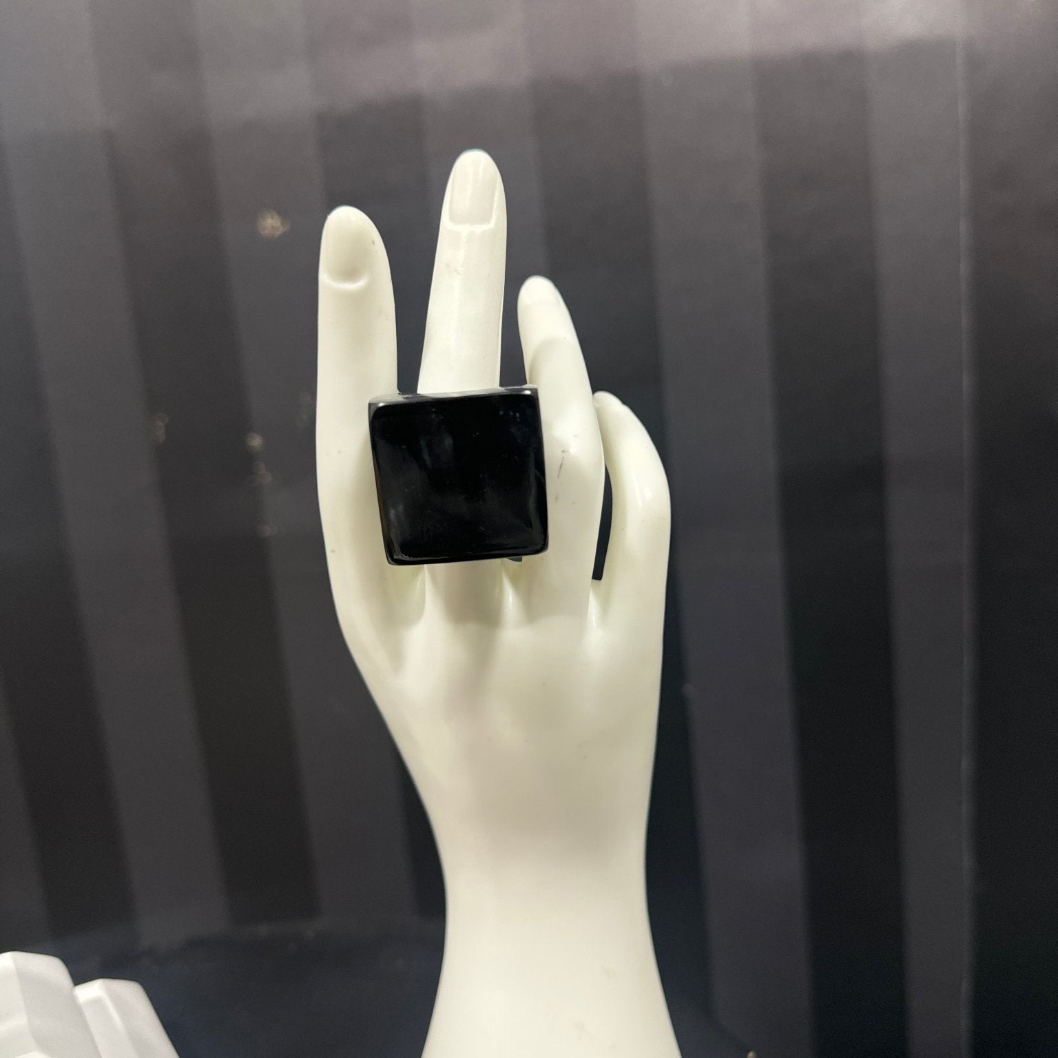 Prism Mirage Ring - Trufacebygrace