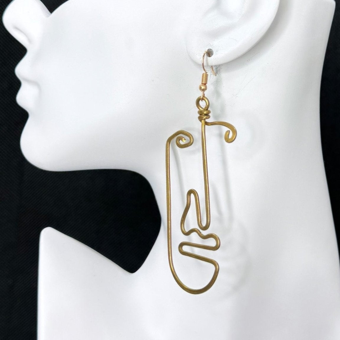 Rafiki Face Outline Earrings - Trufacebygrace
