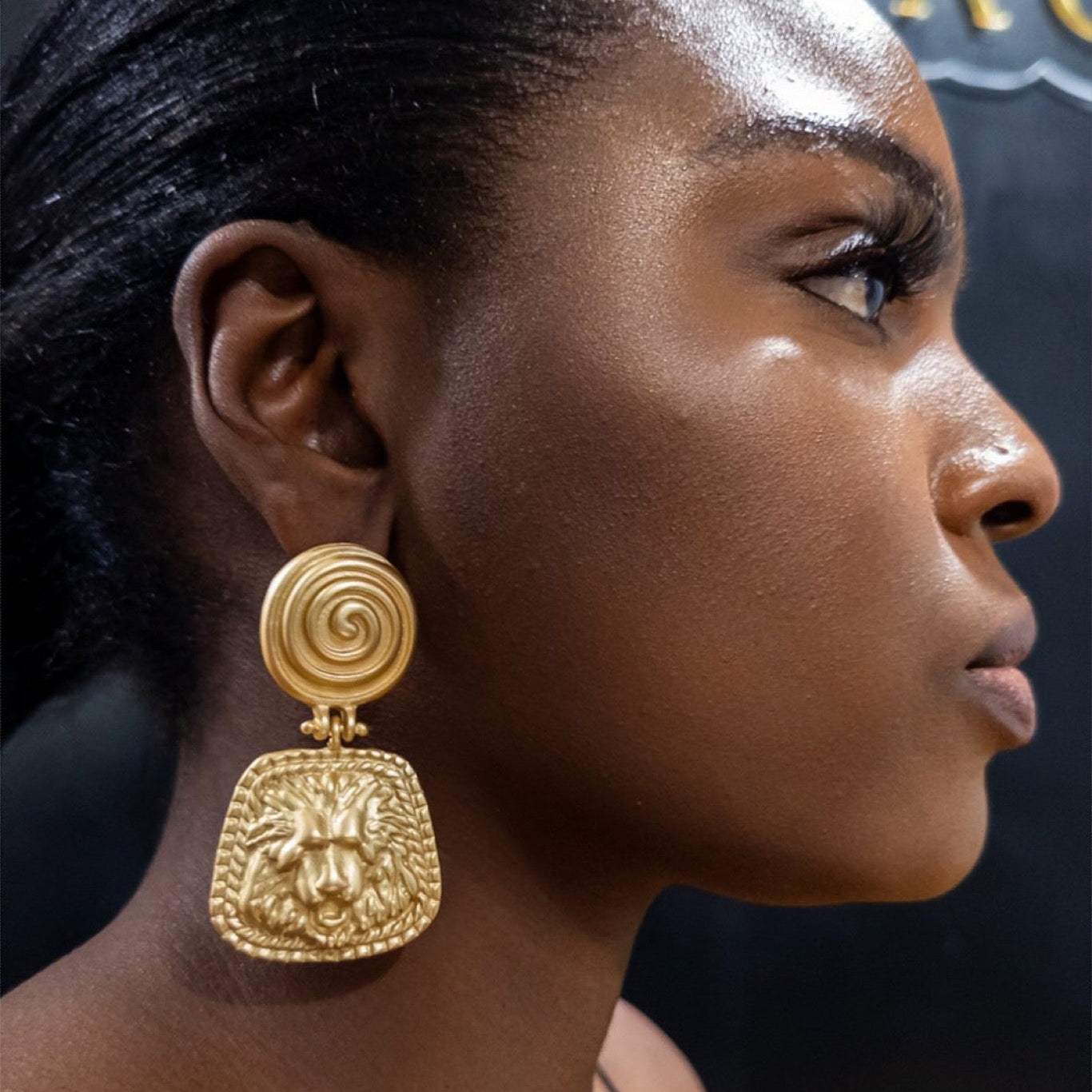 Regal Lion Matte Gold Earrings - Trufacebygrace