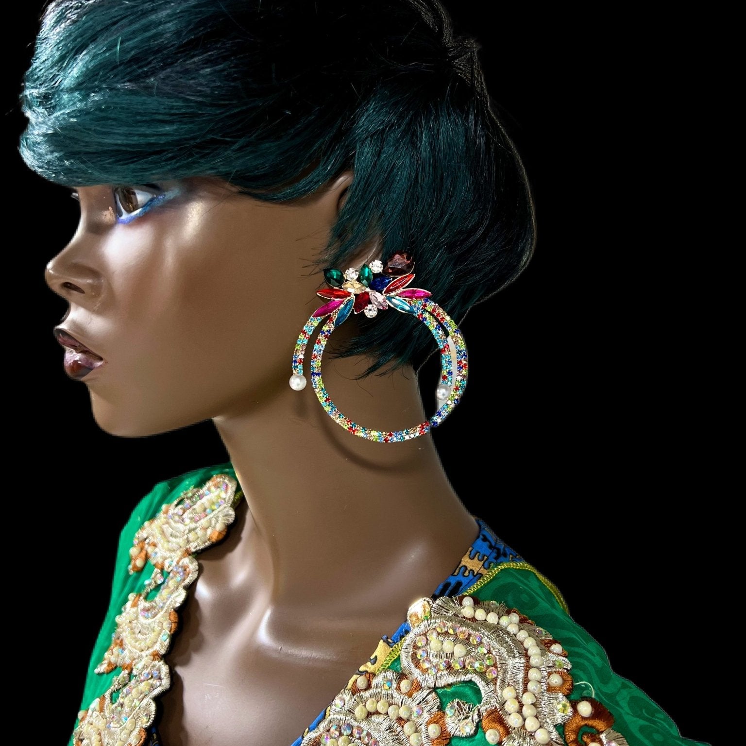 Rhinestones Flower circular Stud Earrings - Trufacebygrace