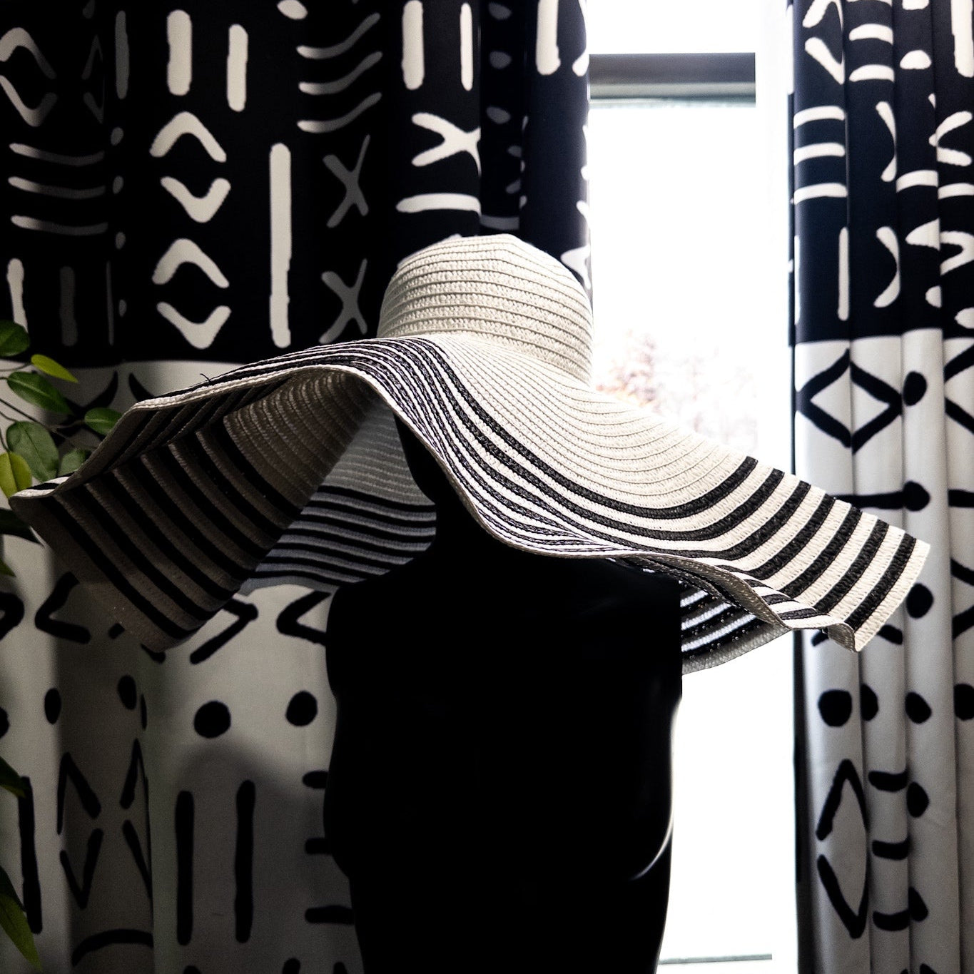 Riviera Wide Brim Floppy Striped Straw Sun / Beach Hat - Trufacebygrace