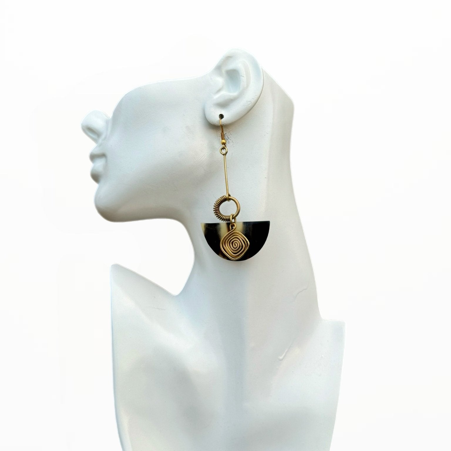 Safi Horn & Brass Dangle Earrings - Trufacebygrace