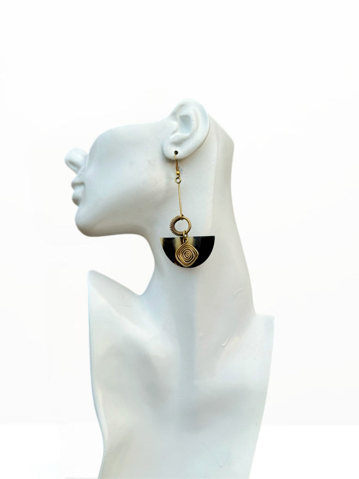 Safi Horn & Brass Dangle Earrings - Trufacebygrace