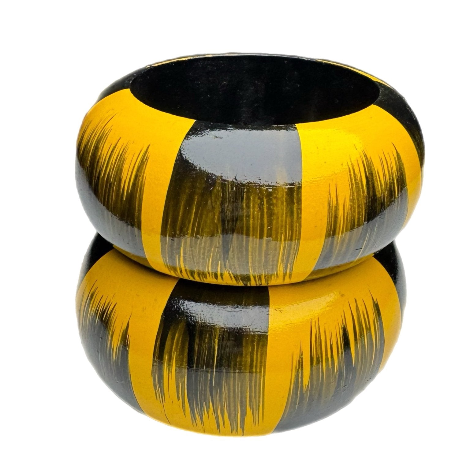 Sakora Wooden Bangle - Trufacebygrace