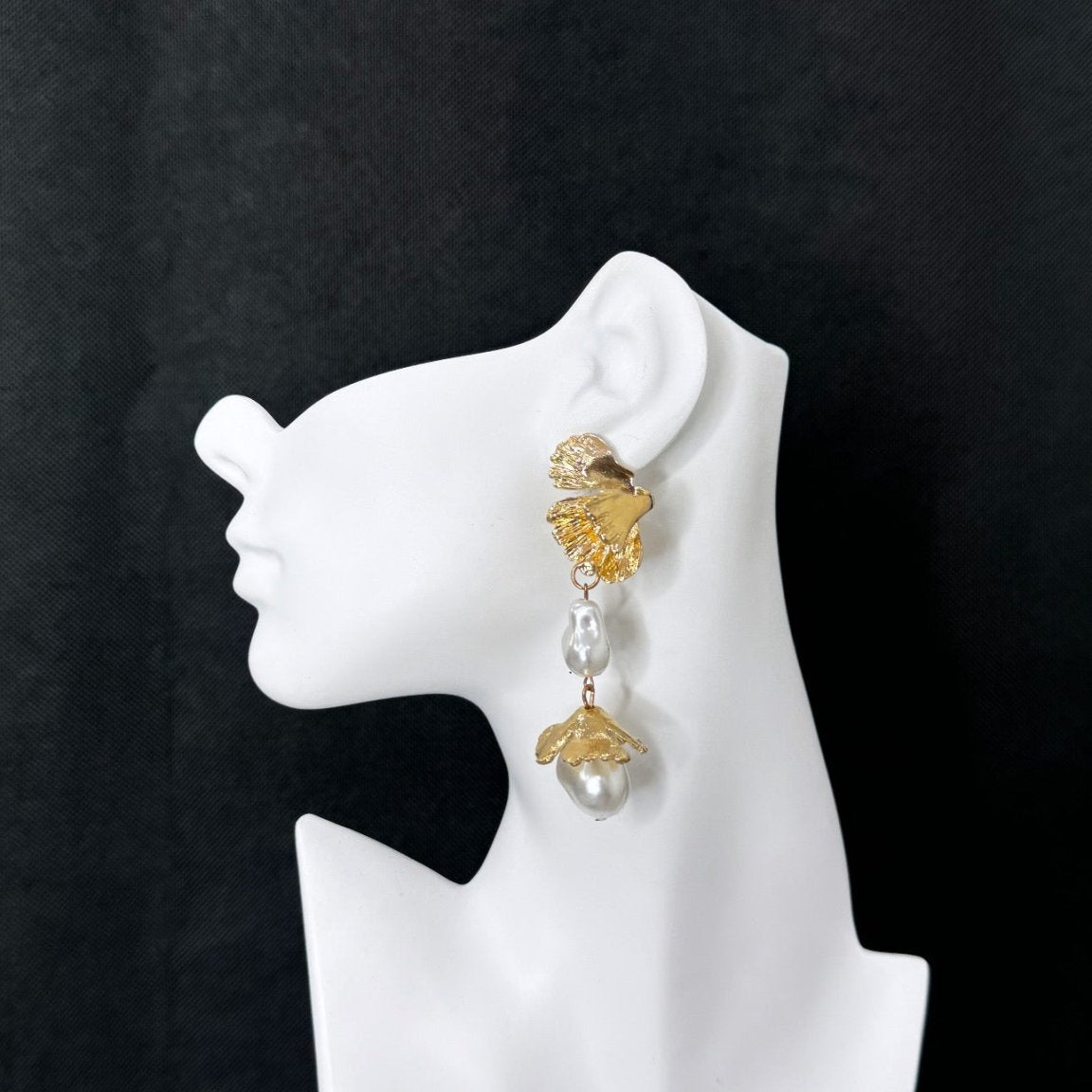 Sample: Delicate flower rose earrings - Trufacebygrace