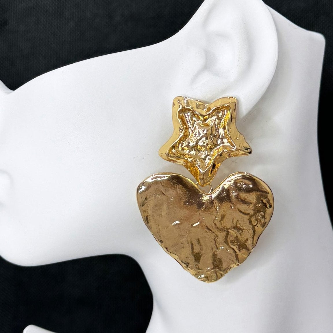 Sample: Love star earrings - Trufacebygrace