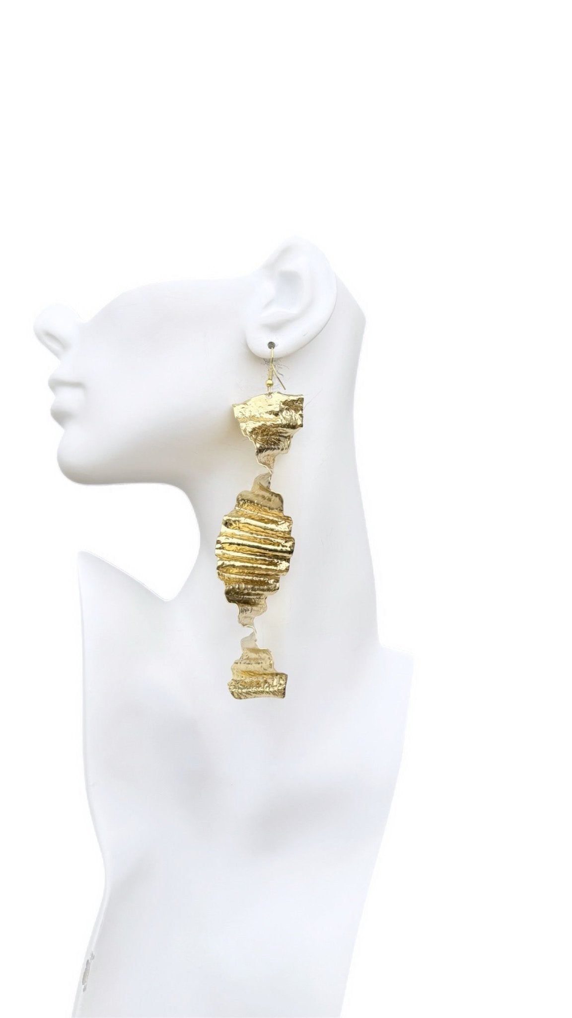 Sample: Twisted Wave Brass Earrings - Trufacebygrace