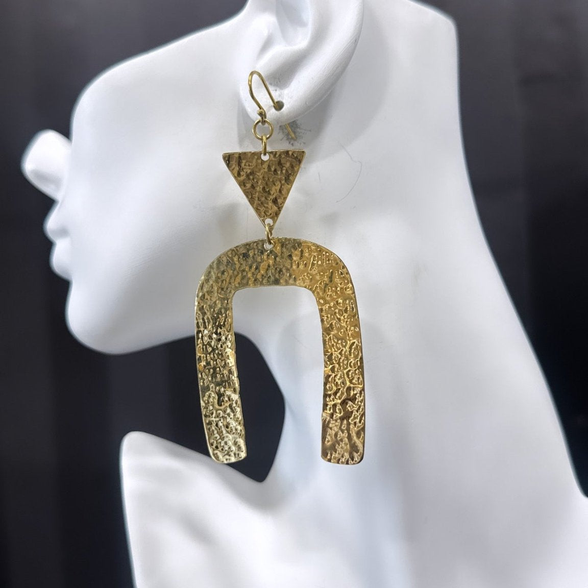 Serengeti lightweight Earrings - Trufacebygrace