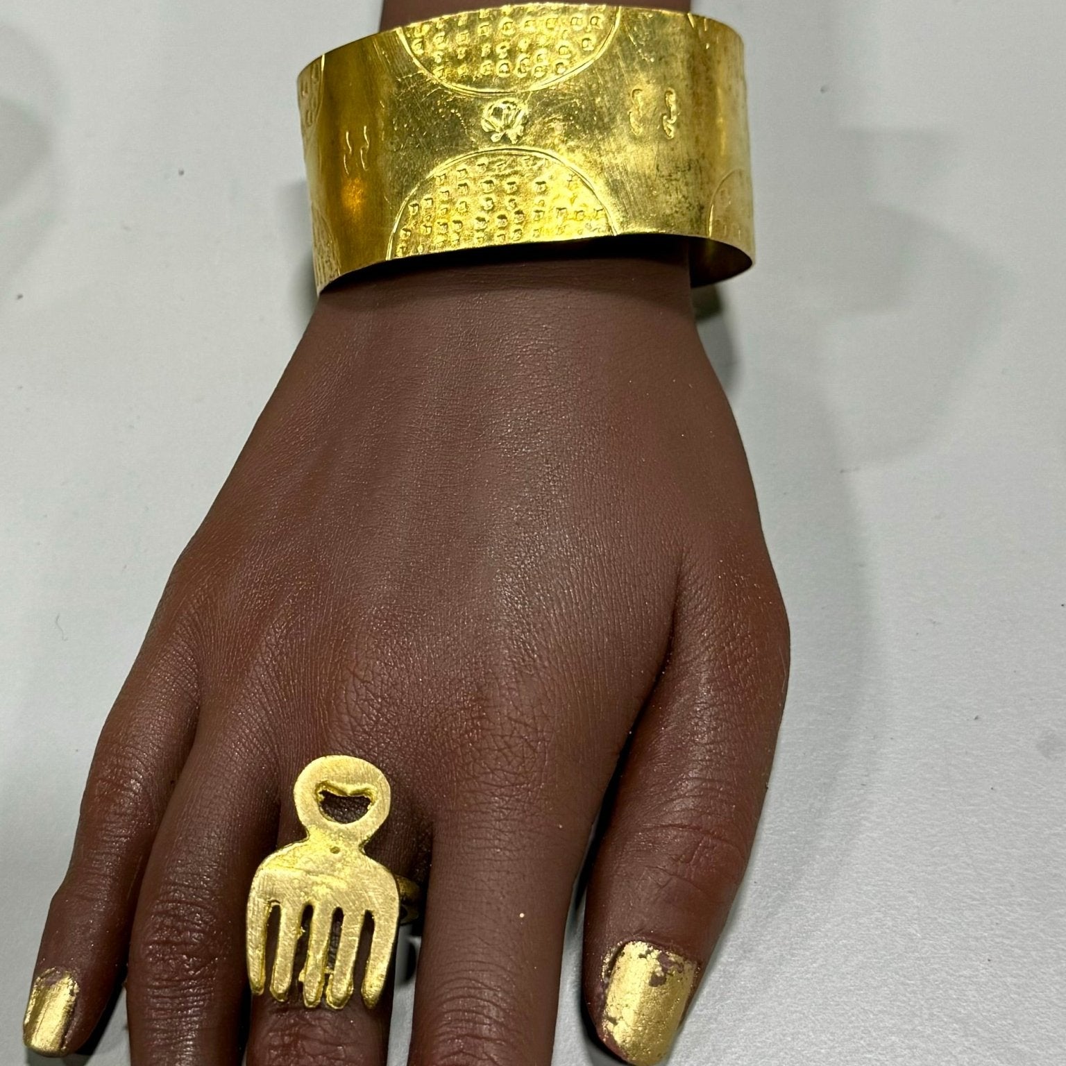 Simple Brass Bracelet - Trufacebygrace