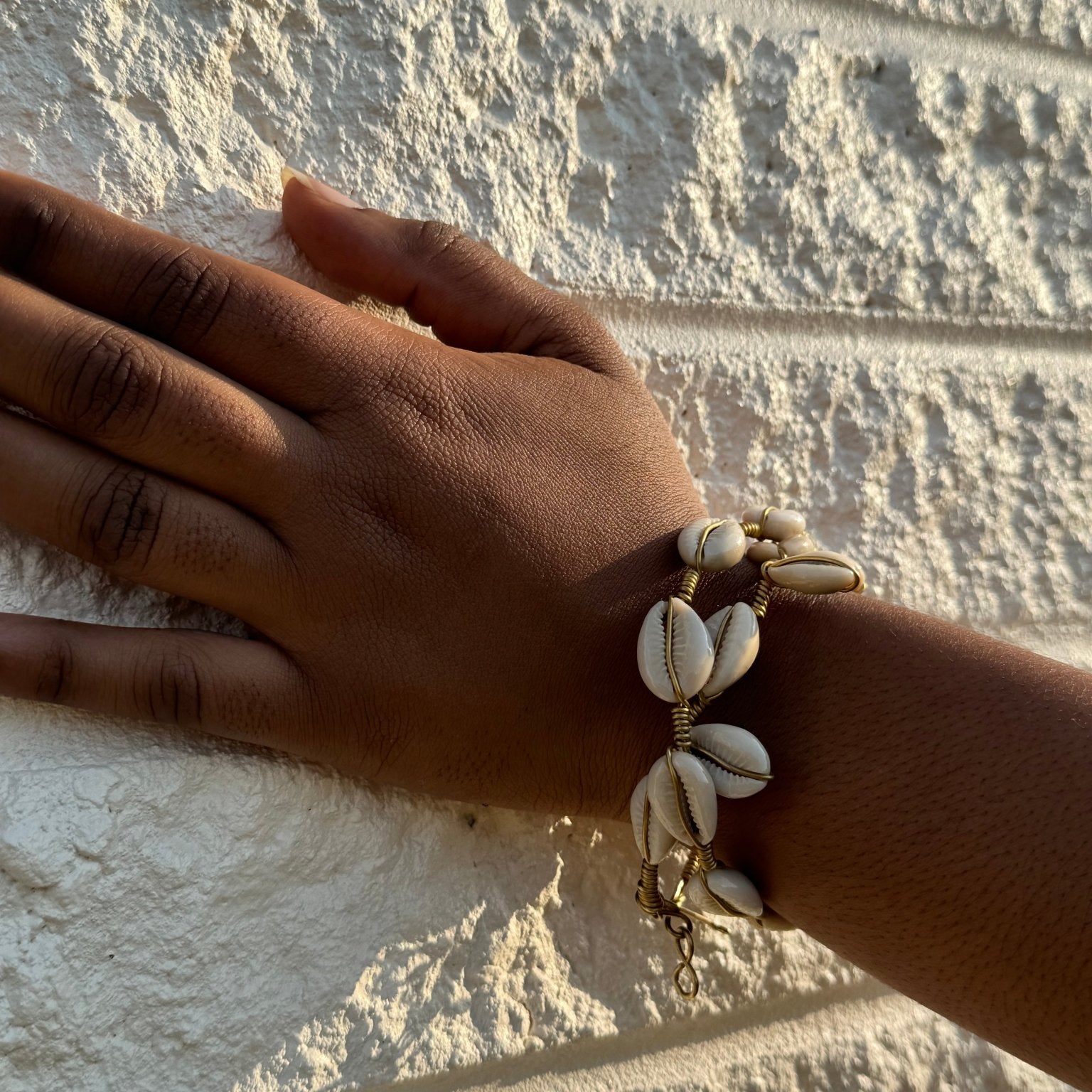 Simple Cowry shell bracelet - Trufacebygrace