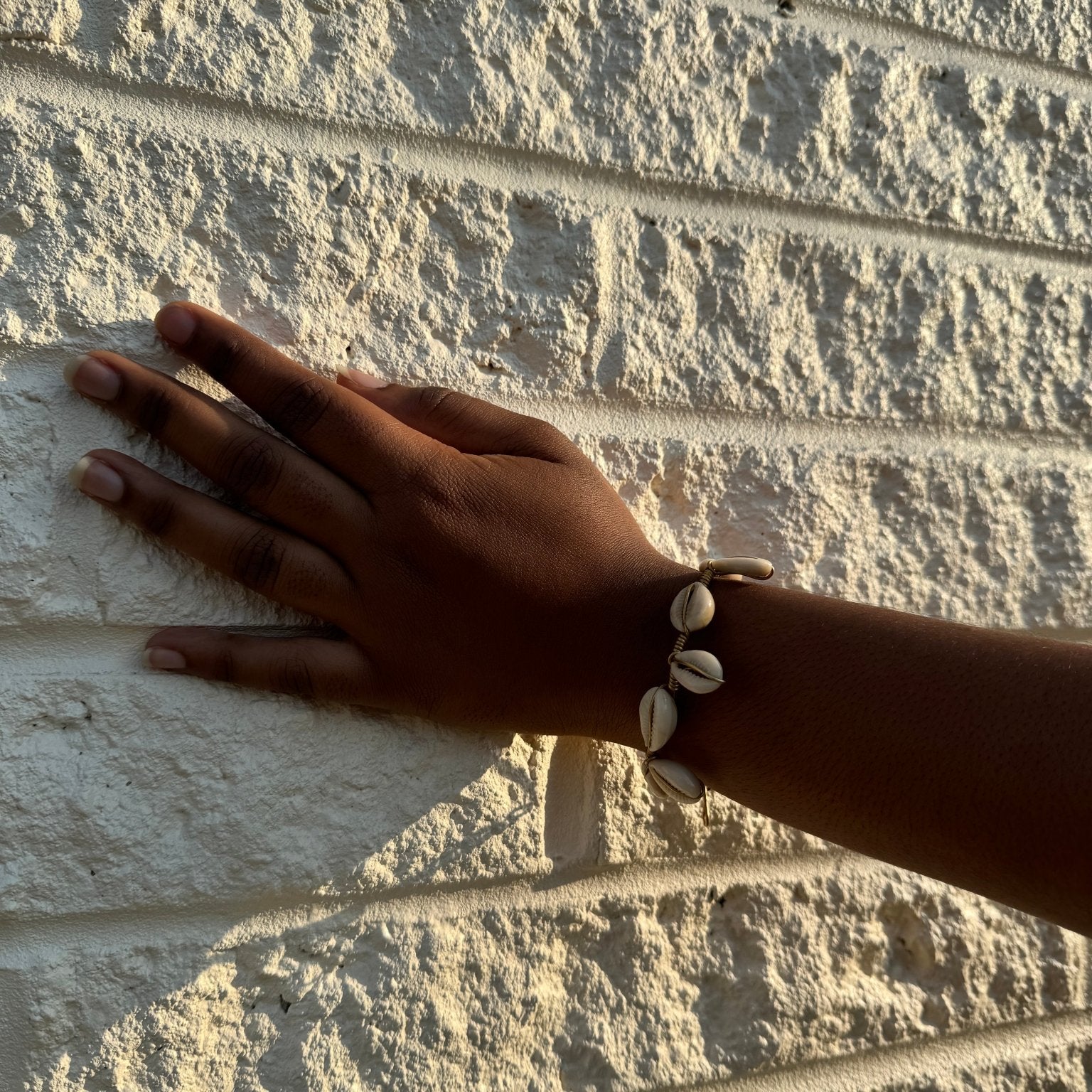 Simple Cowry shell bracelet - Trufacebygrace