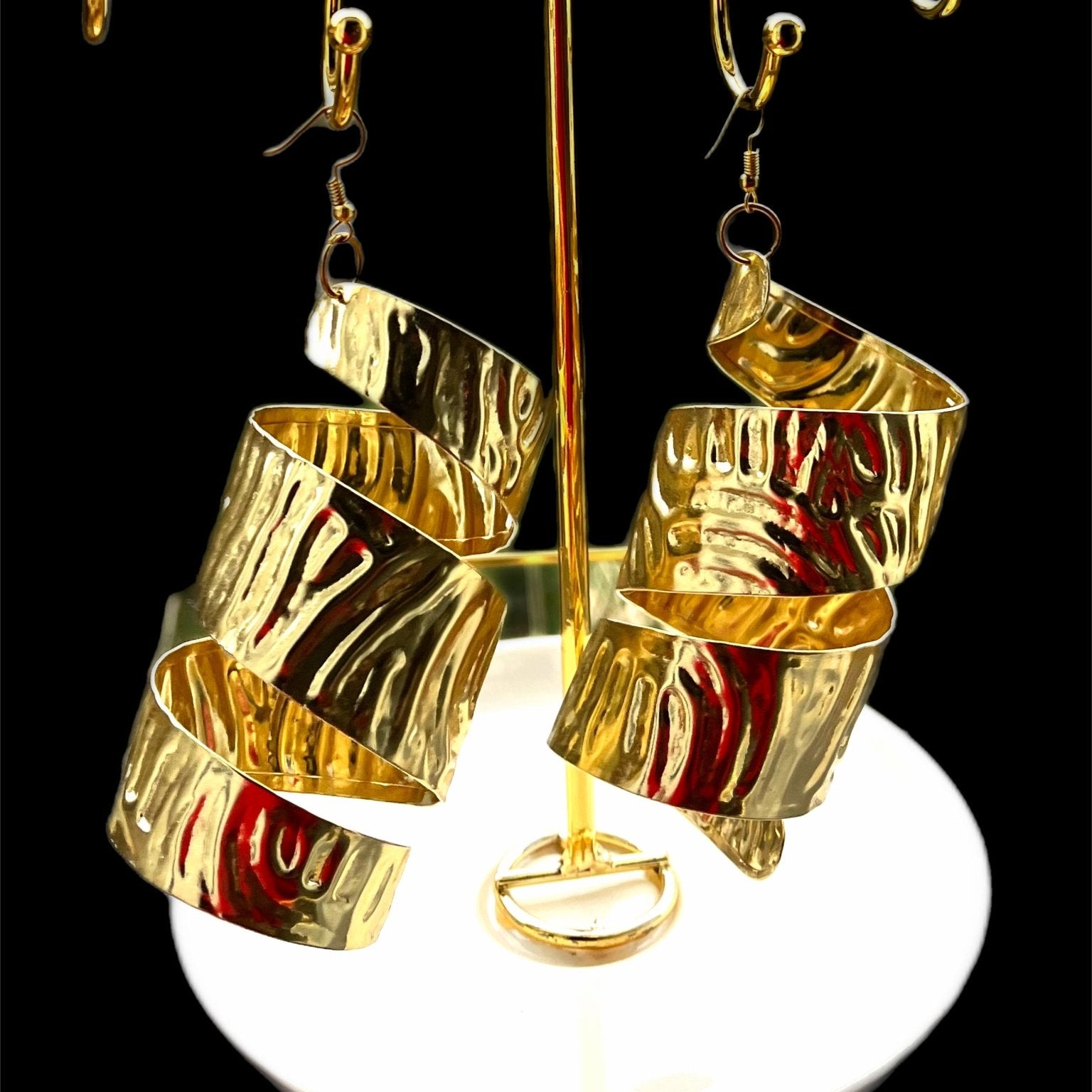Spiral Chunky Statement earrings - Trufacebygrace