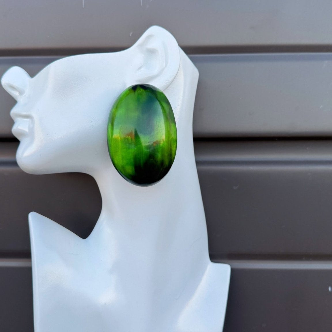 Sunset Horizon Stud Earrings - Trufacebygrace