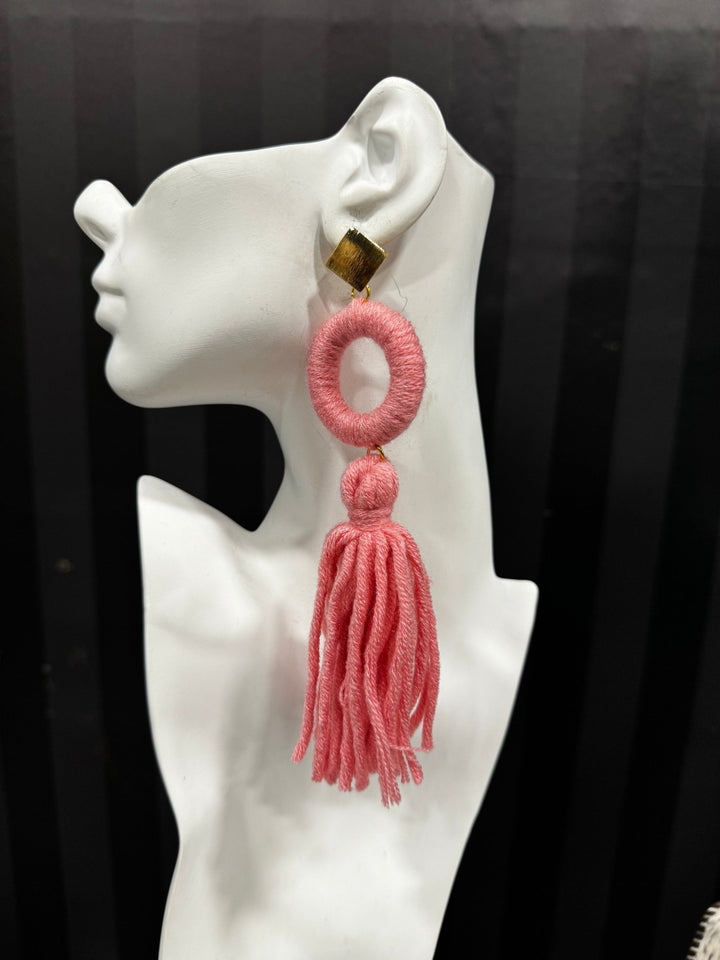 Super lightweight fluffy yarn tassel earring - Trufacebygrace