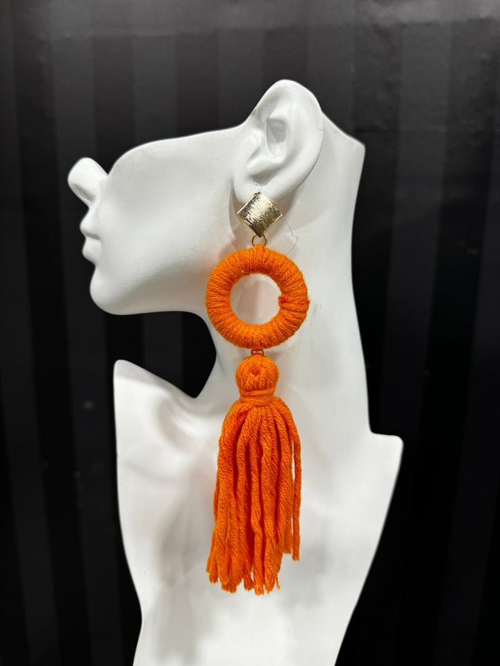 Super lightweight fluffy yarn tassel earring - Trufacebygrace
