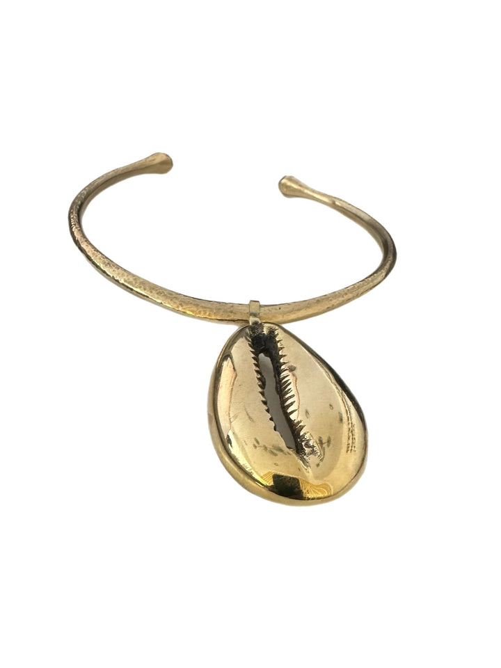 Supersized Brass Cowry Necklace - Trufacebygrace