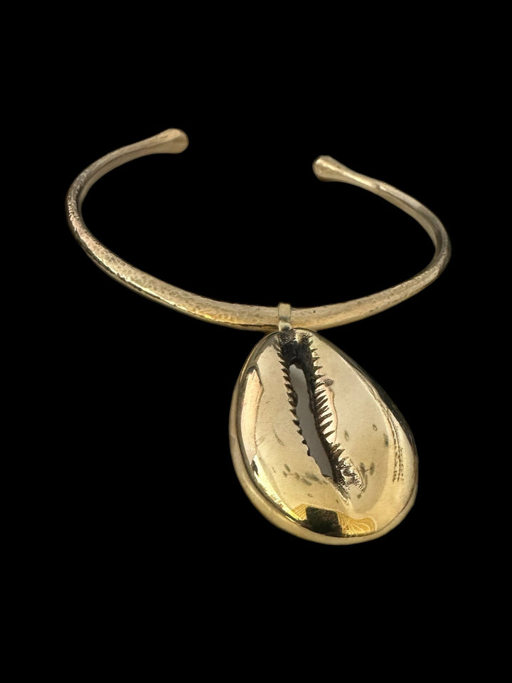 Supersized Brass Cowry Necklace - Trufacebygrace