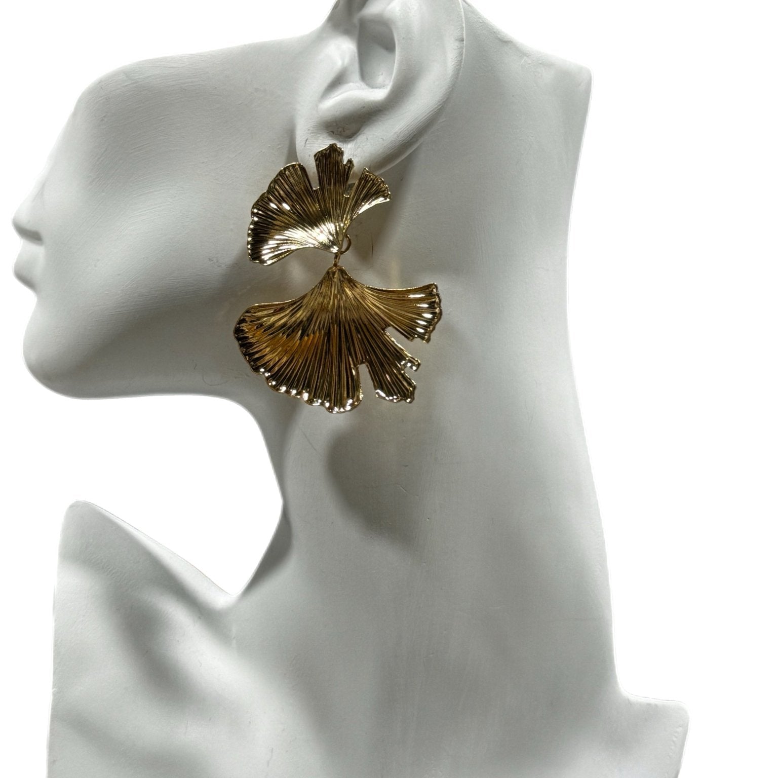 Tarnish Free Flower Earrings - Trufacebygrace