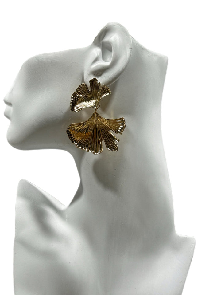 Tarnish Free Flower Earrings - Trufacebygrace