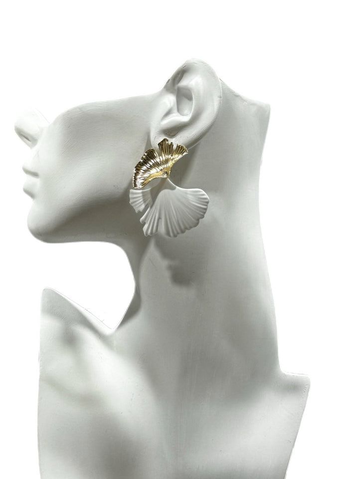 Tarnish Free Flower Earrings - Trufacebygrace