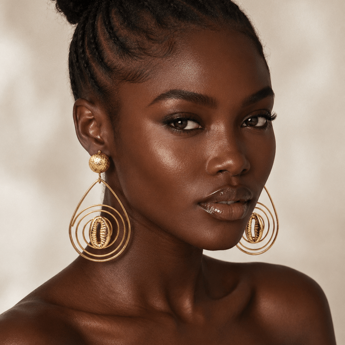 Teardrop Cowry Earrings - Trufacebygrace