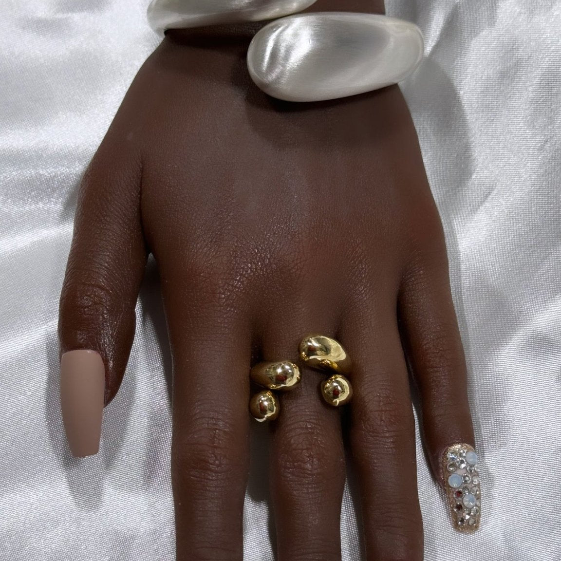 The Dowager Pear Tip Adjustable Bracelet - Trufacebygrace