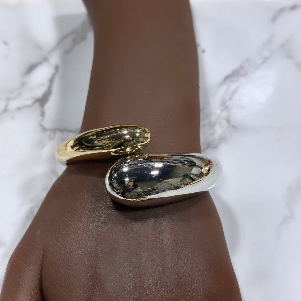 The Dowager Pear Tip Adjustable Bracelet - Trufacebygrace