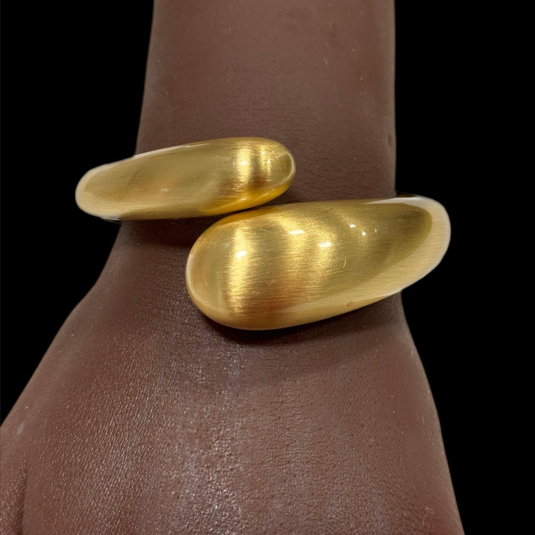 The Dowager Pear Tip Adjustable Bracelet - Trufacebygrace