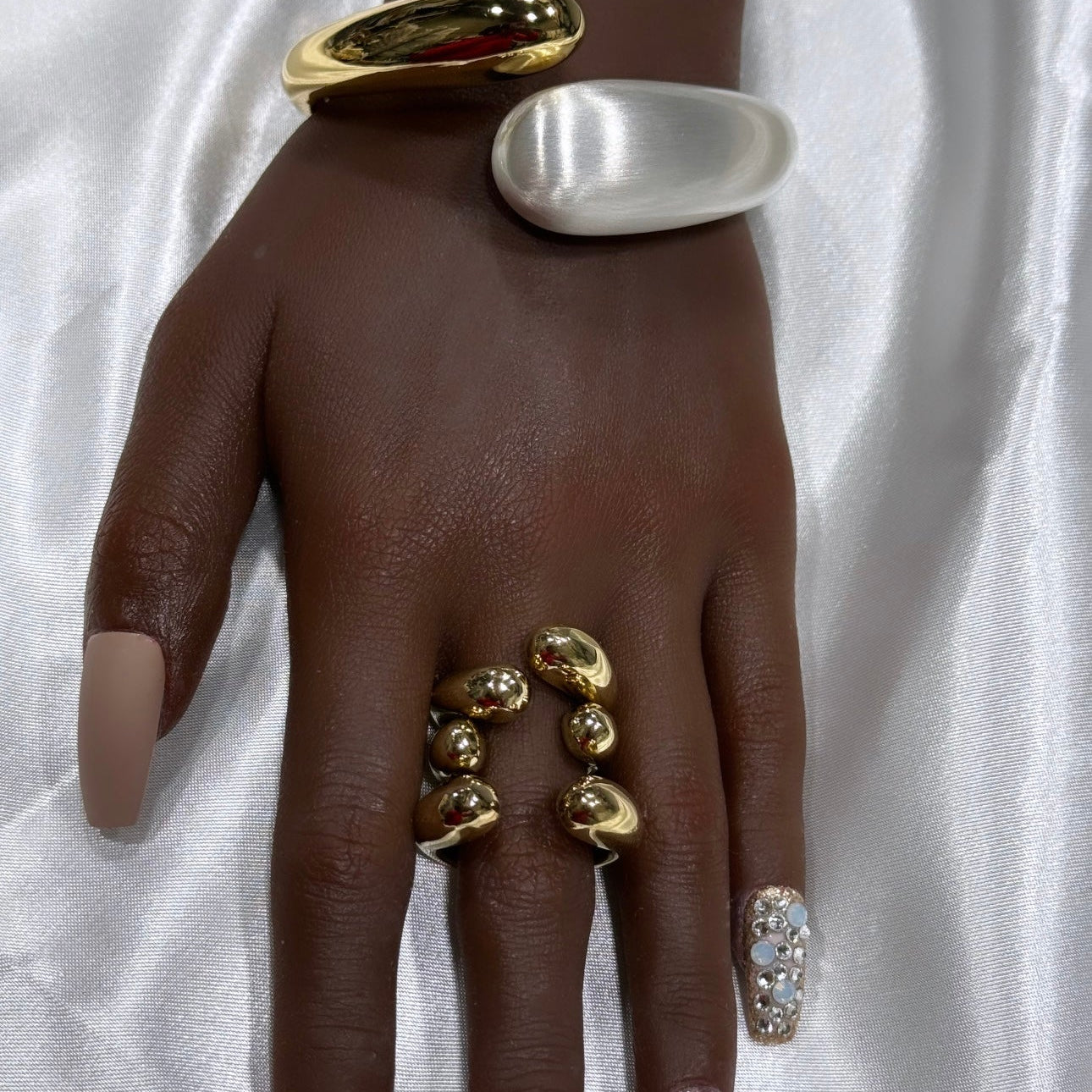 The Dowager Pear Tip Adjustable Bracelet - Trufacebygrace