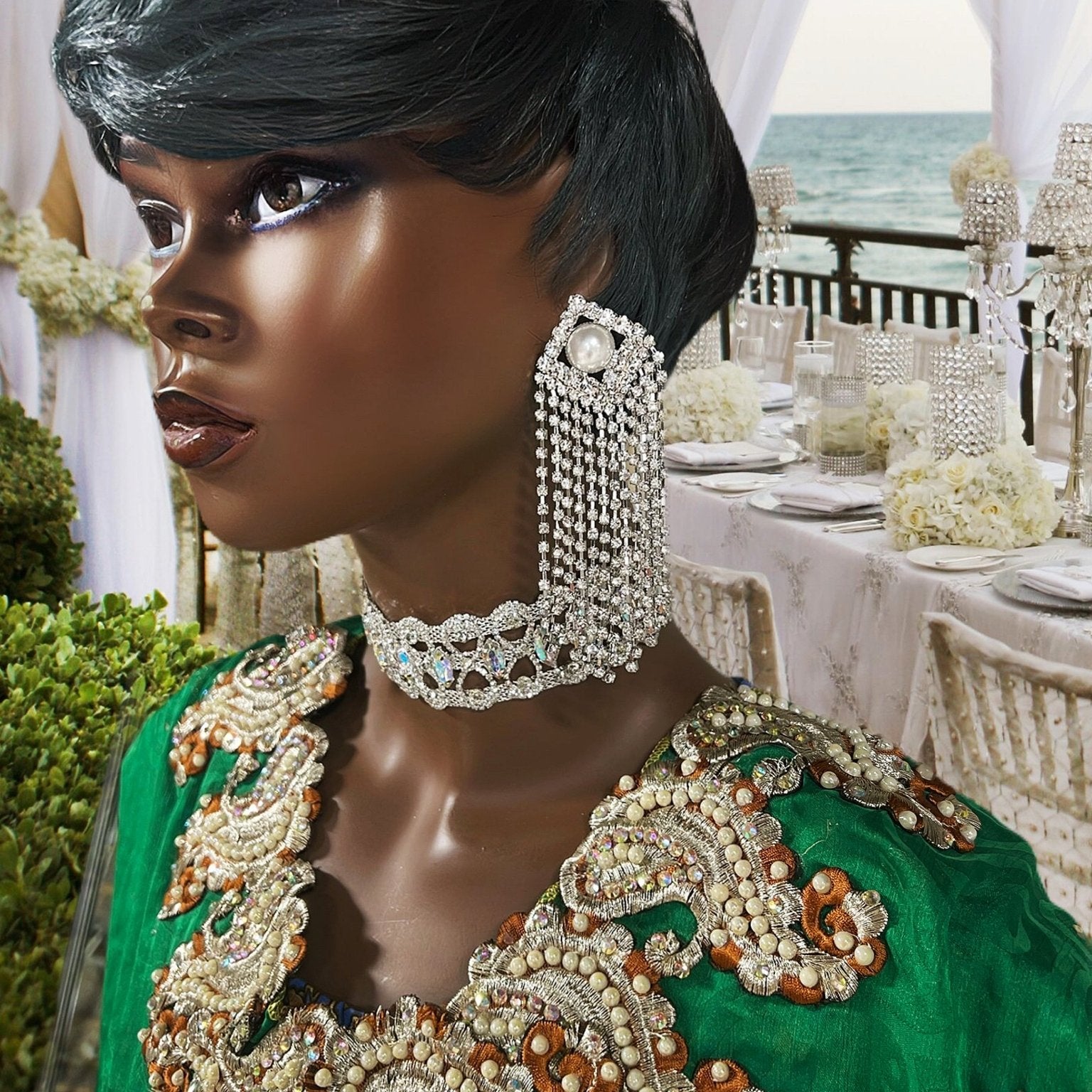 Tres Belle Rhinestone Earrings - Trufacebygrace