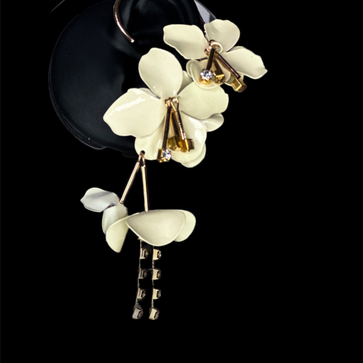 Triple Flower Cuff Earrings - Trufacebygrace
