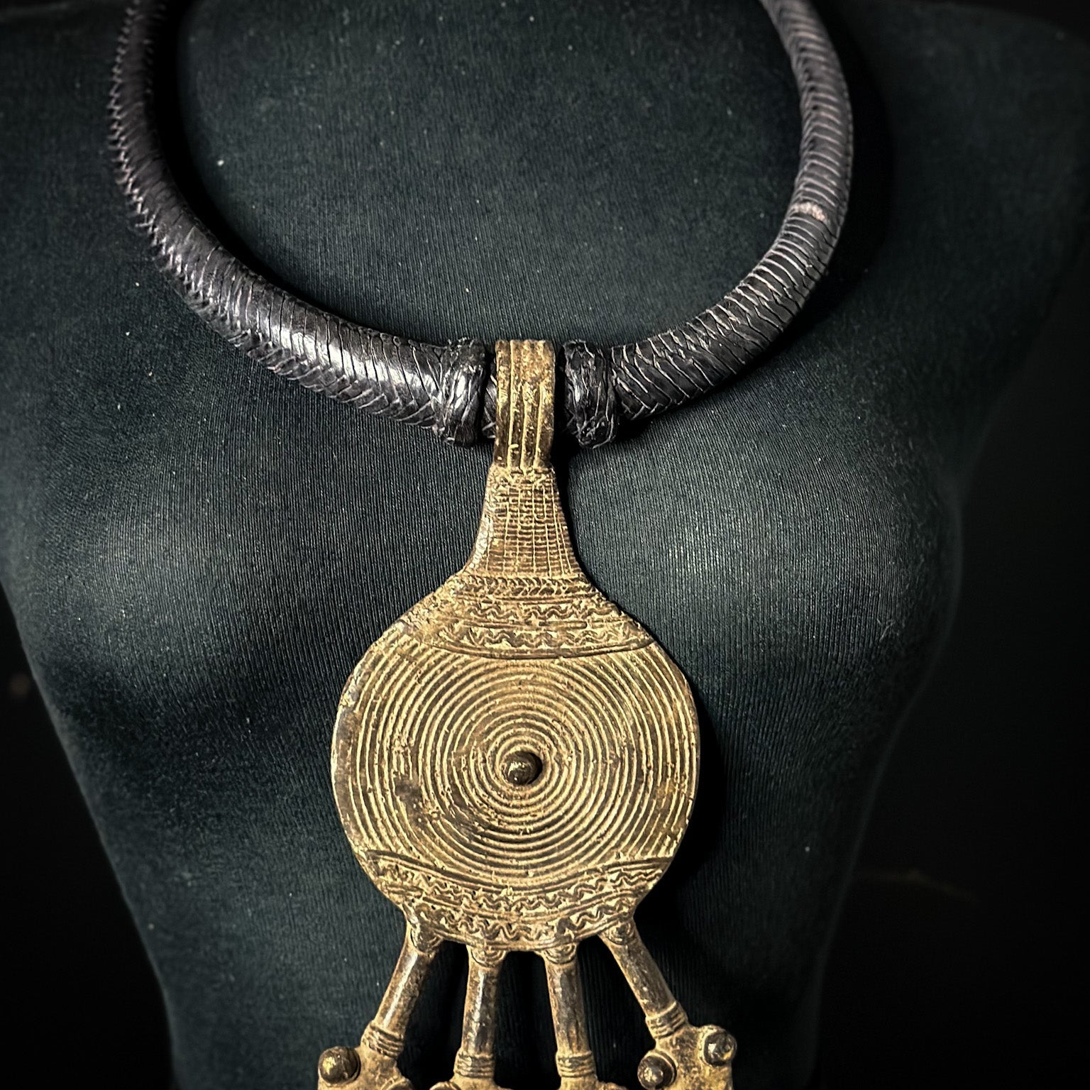 Tuareg / Berber Vintage Metal and Leather Necklace - Trufacebygrace
