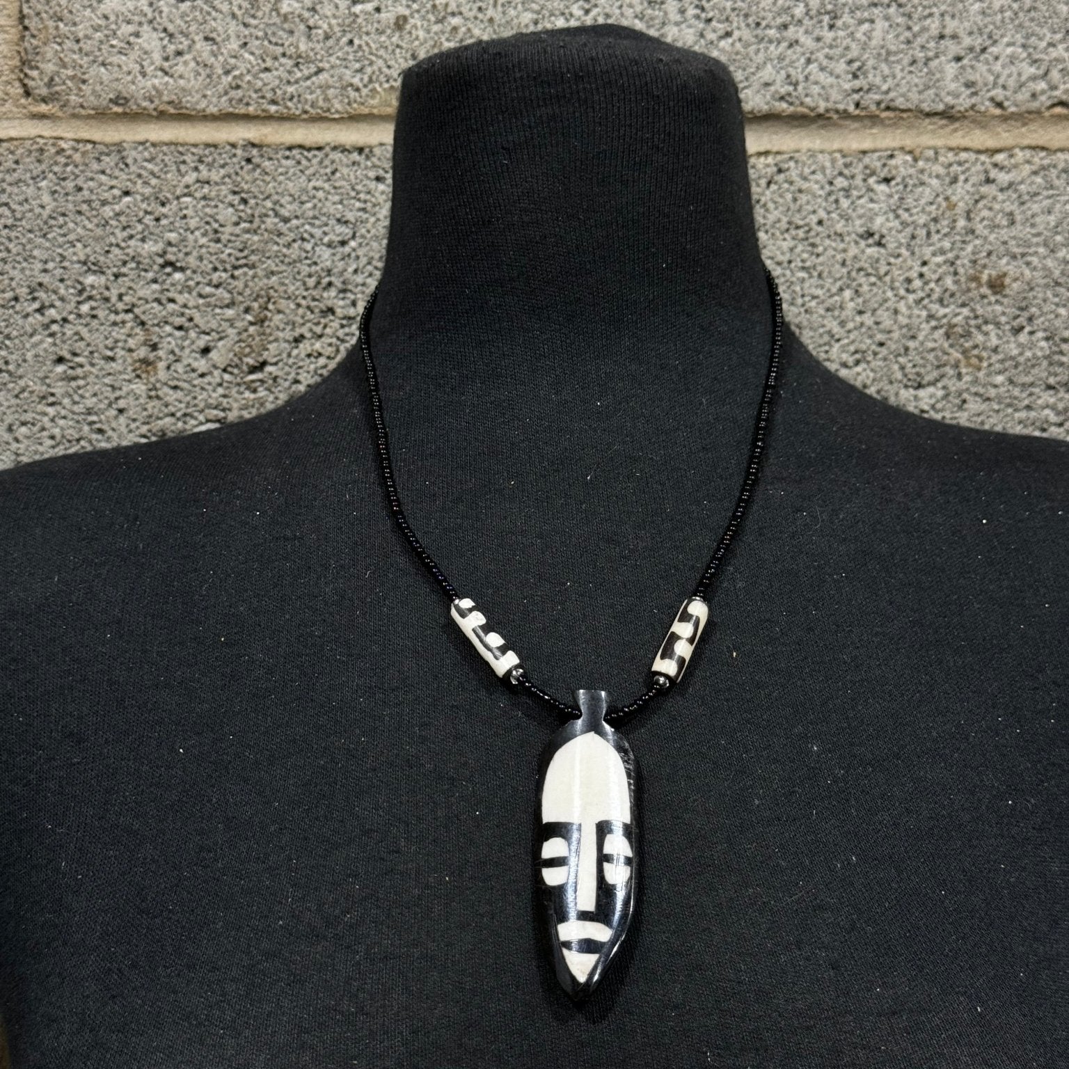 Unisex Tribal face mask Necklace - Trufacebygrace
