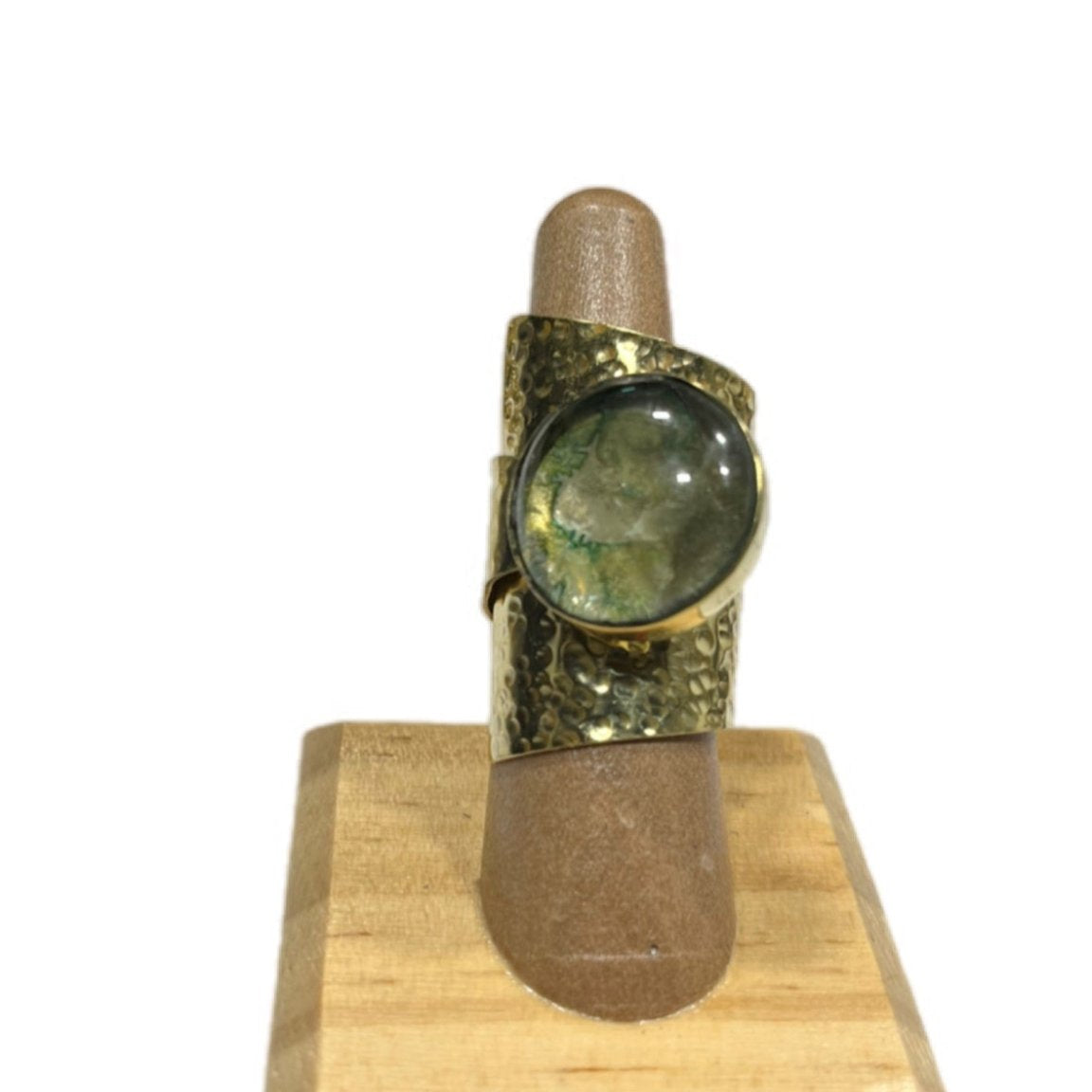 UPINDE Wraparound stone and Brass Ring - Trufacebygrace