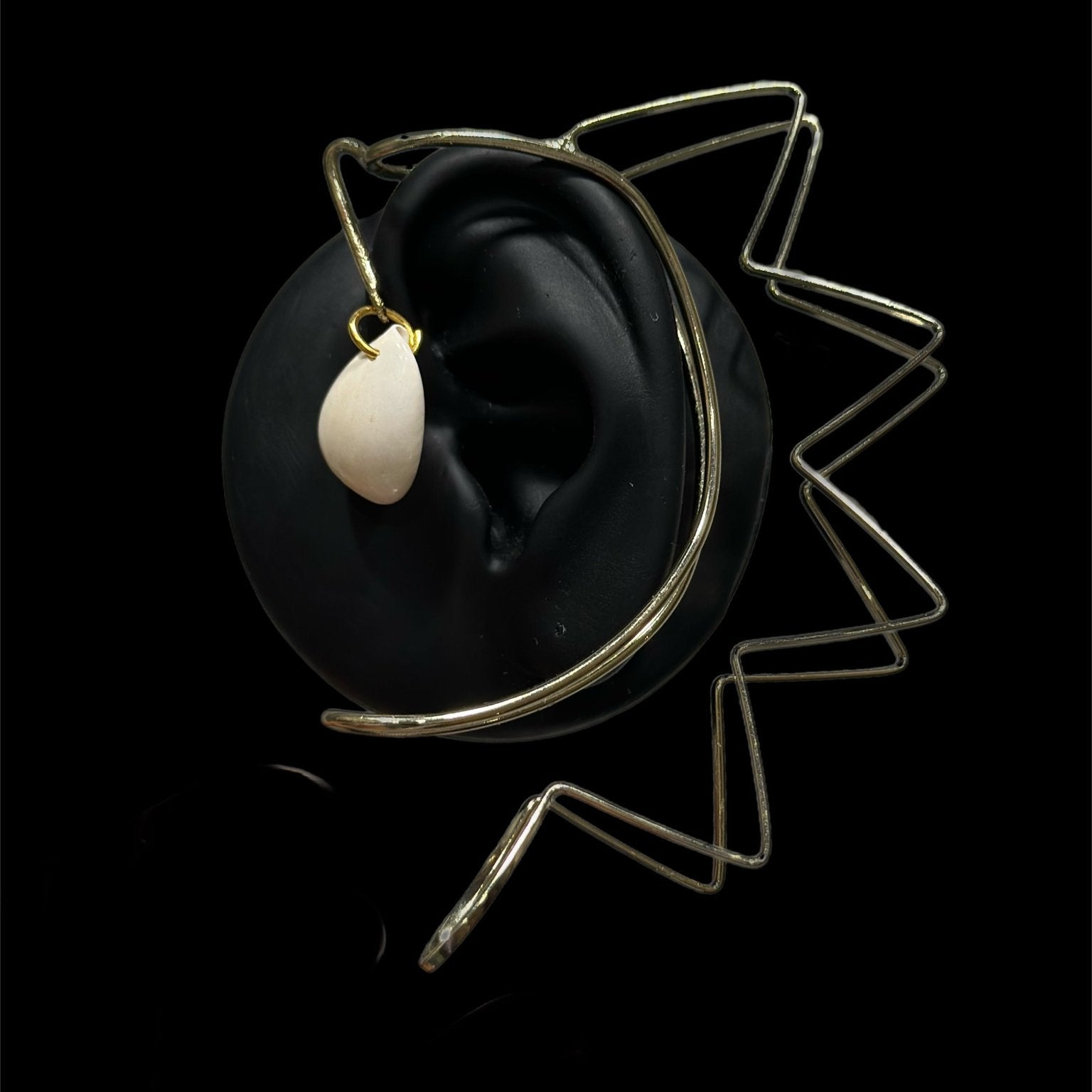 Zigzag Cowry Non - pierced Ear Cuffs - Trufacebygrace